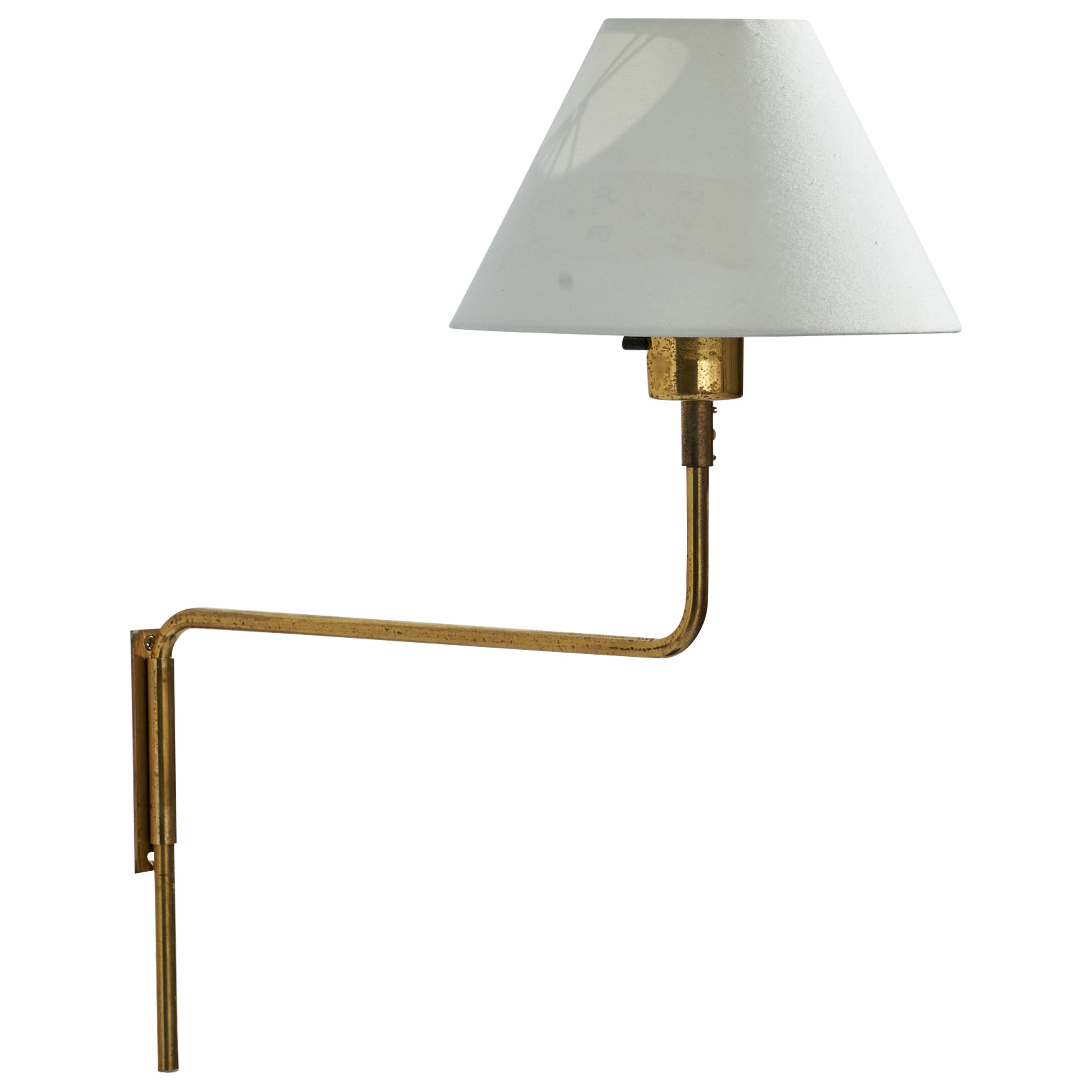 Designer danese, lampada da parete, ottone, tessuto, Danimarca, anni '1940