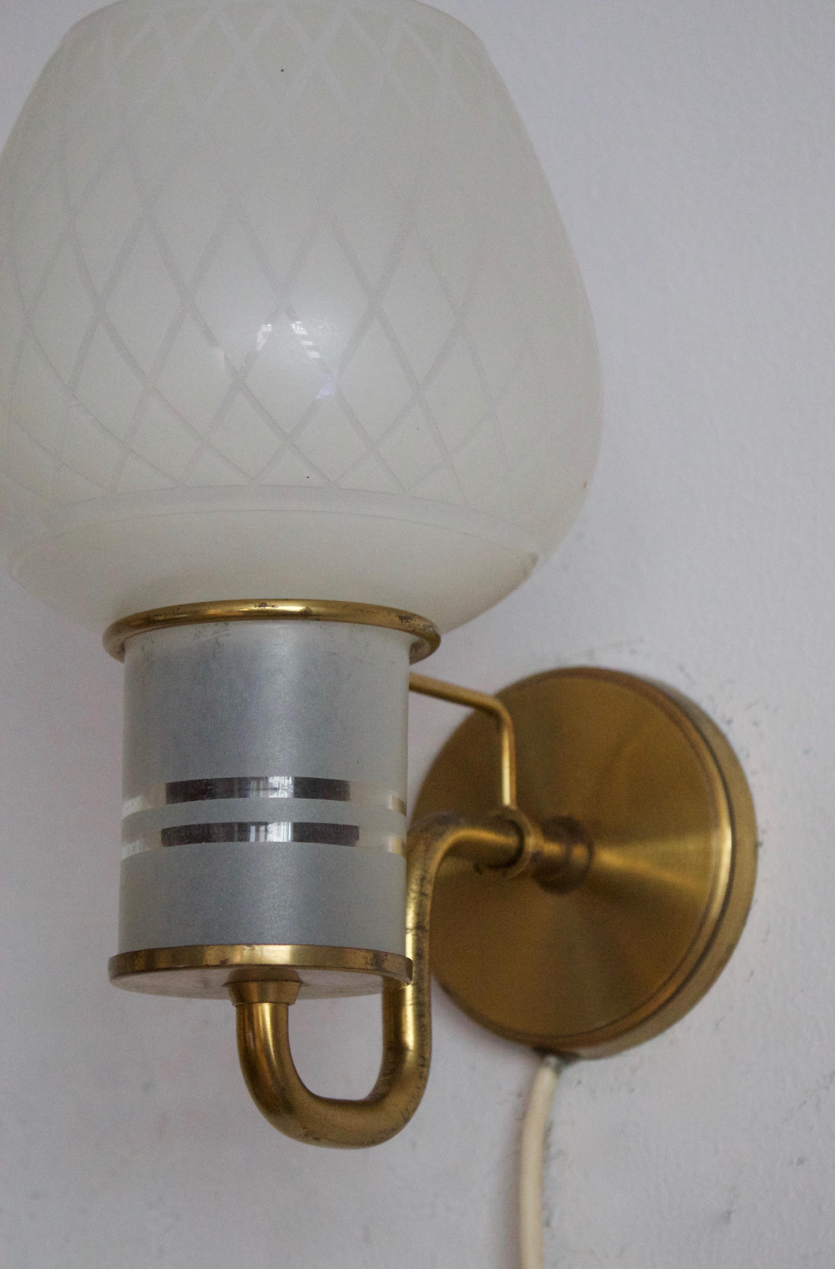 Mid-20th Century Danish Designer, Wall Light, Brass, Glass, Denmark, 1940s For Sale