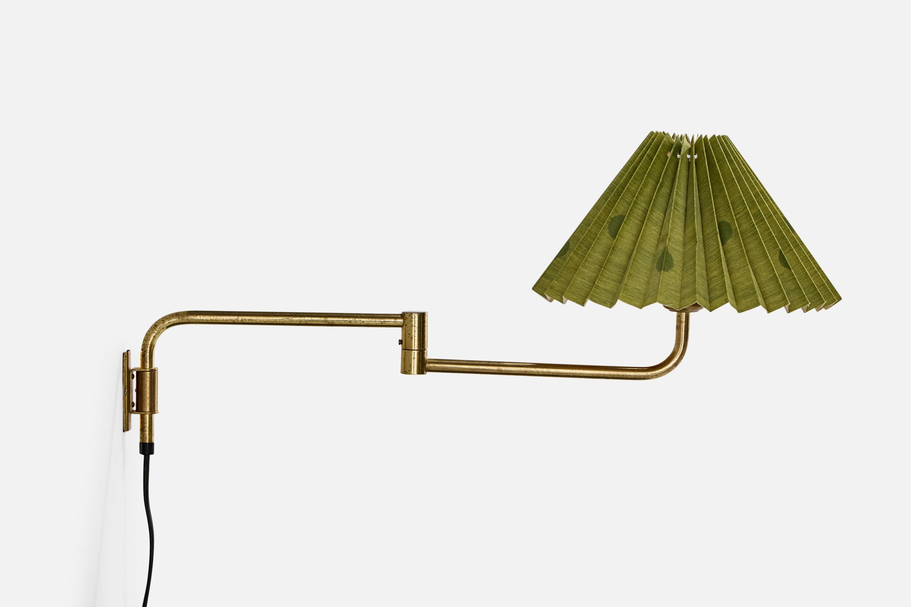 Danish Designer, Wall Light, Brass, Paper, Denmark, 1970s In Good Condition For Sale In High Point, NC