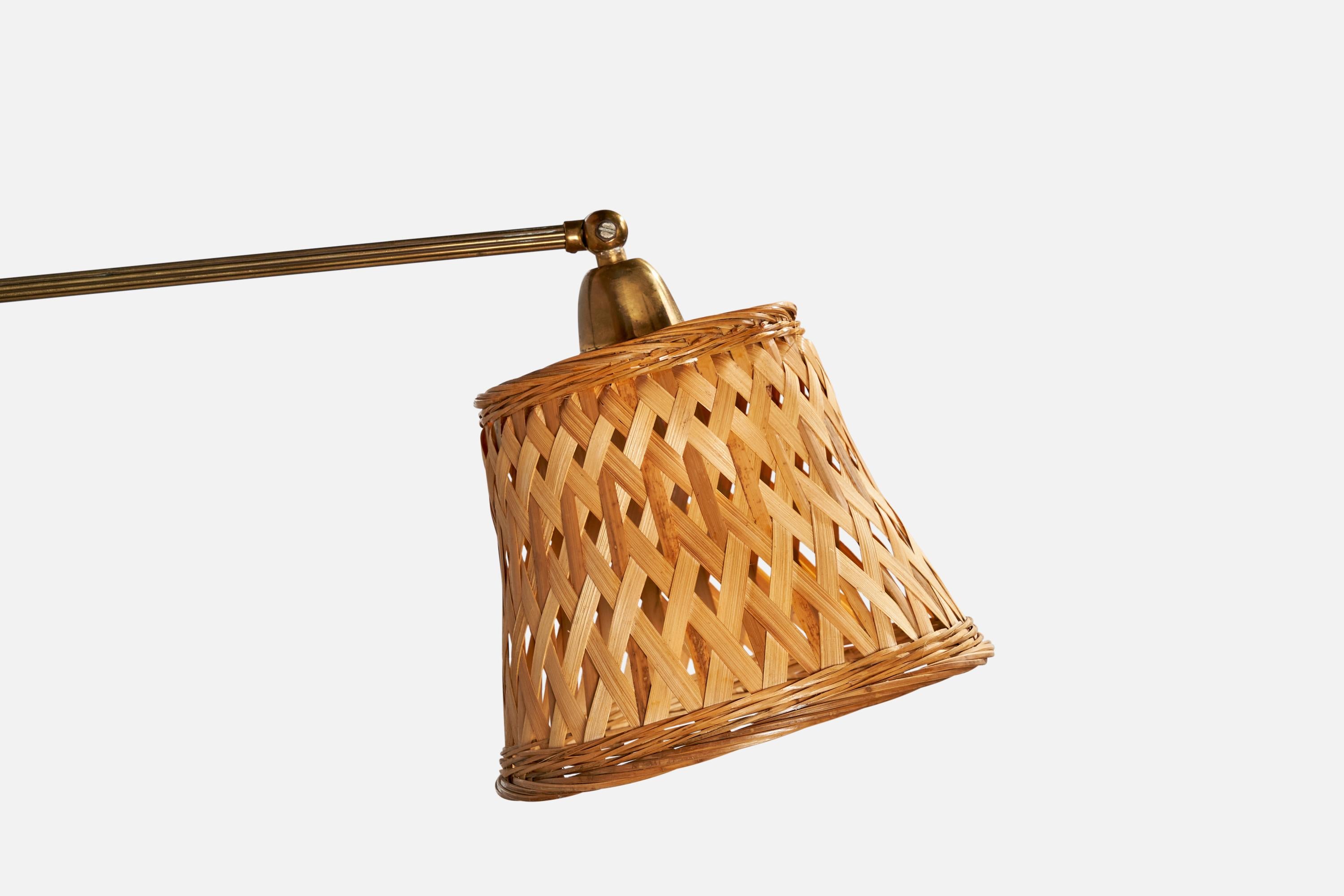 Dänische Designerin, Wandleuchte, Messing, Rattan, Dänemark, 1940er Jahre im Angebot 3