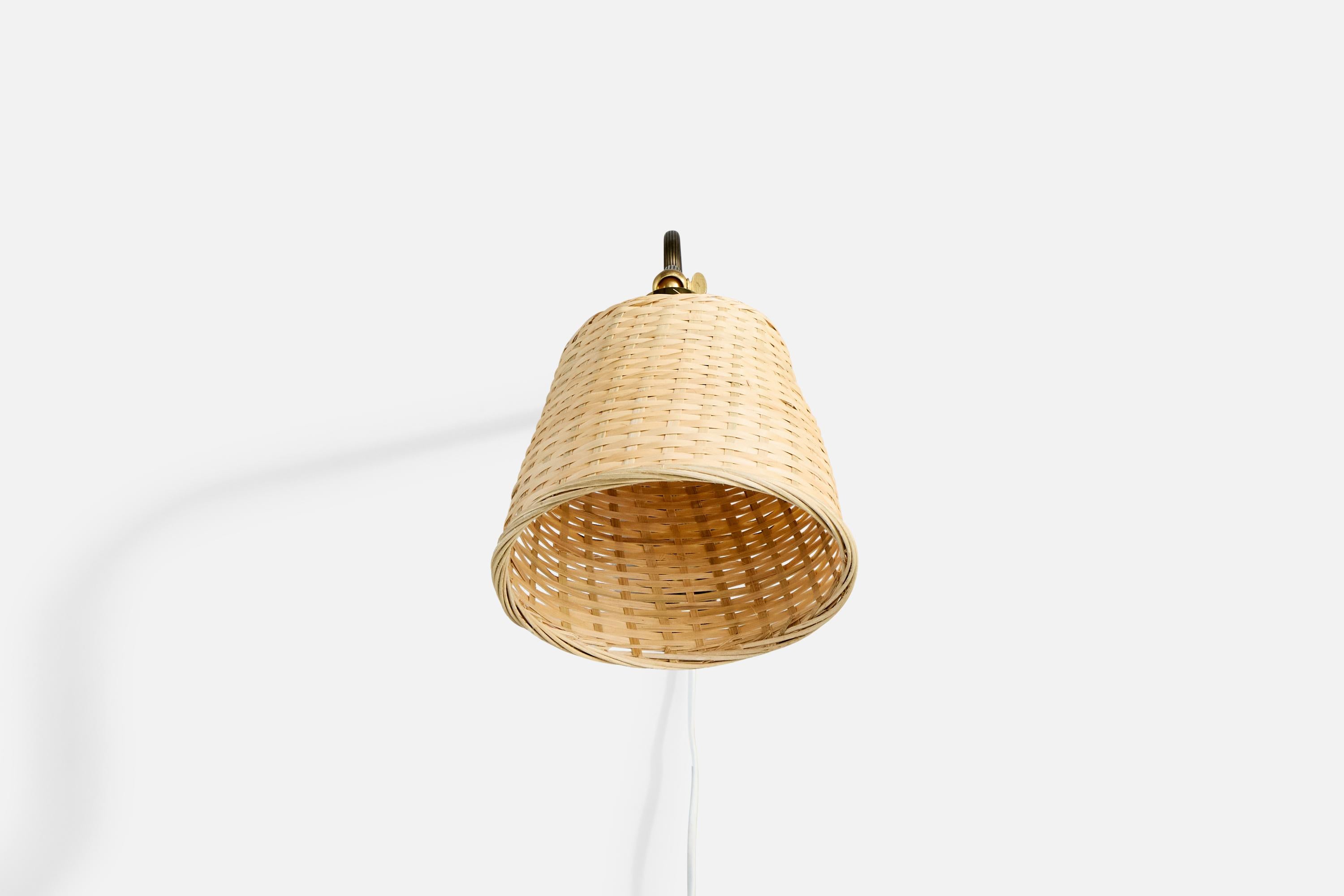 Danish Designer, Wall Light, Brass, Rattan, Denmark, 1950s In Good Condition For Sale In High Point, NC