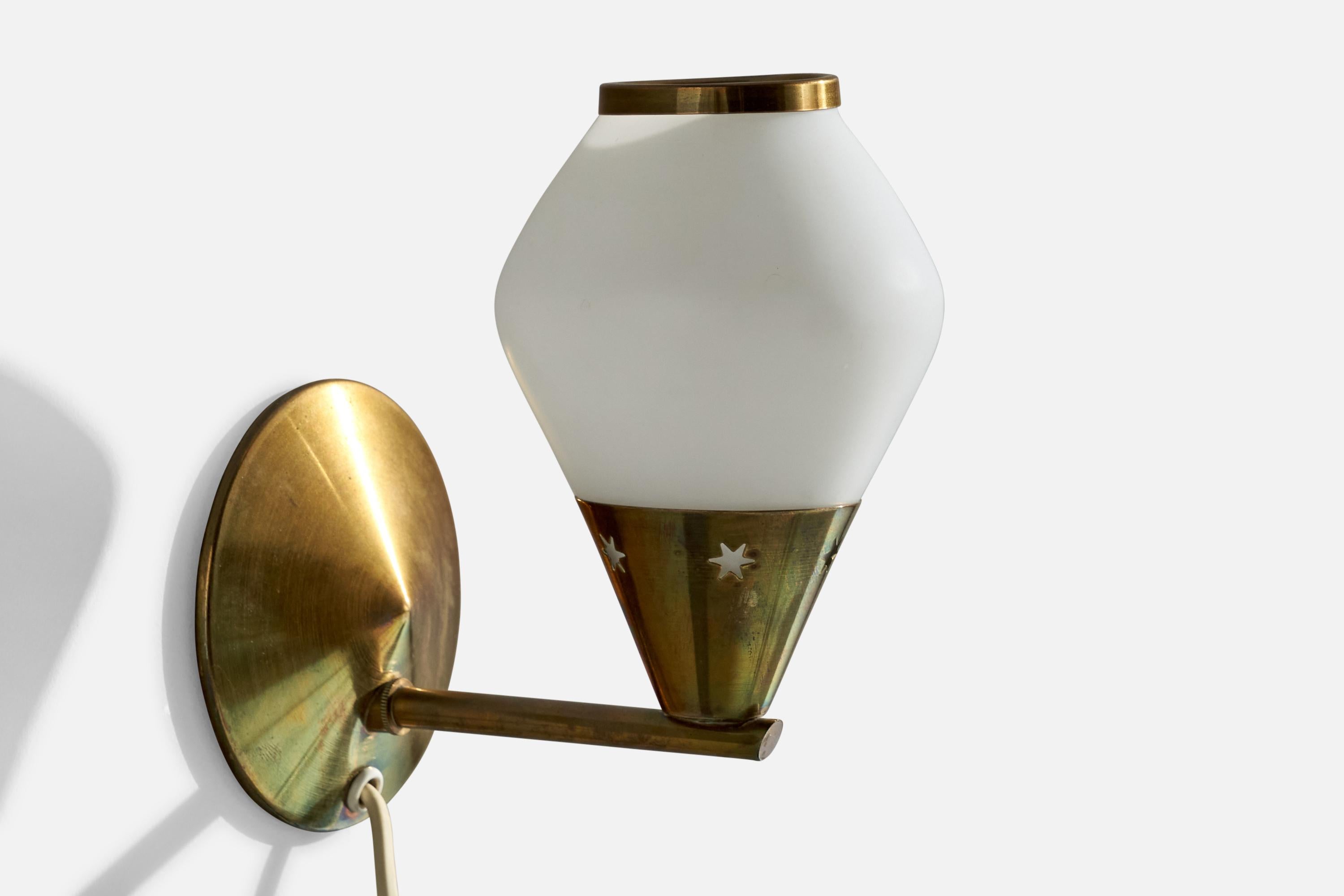 Danish Designer, Wall Lights, Brass, Glass, Denmark, 1950s In Good Condition For Sale In High Point, NC