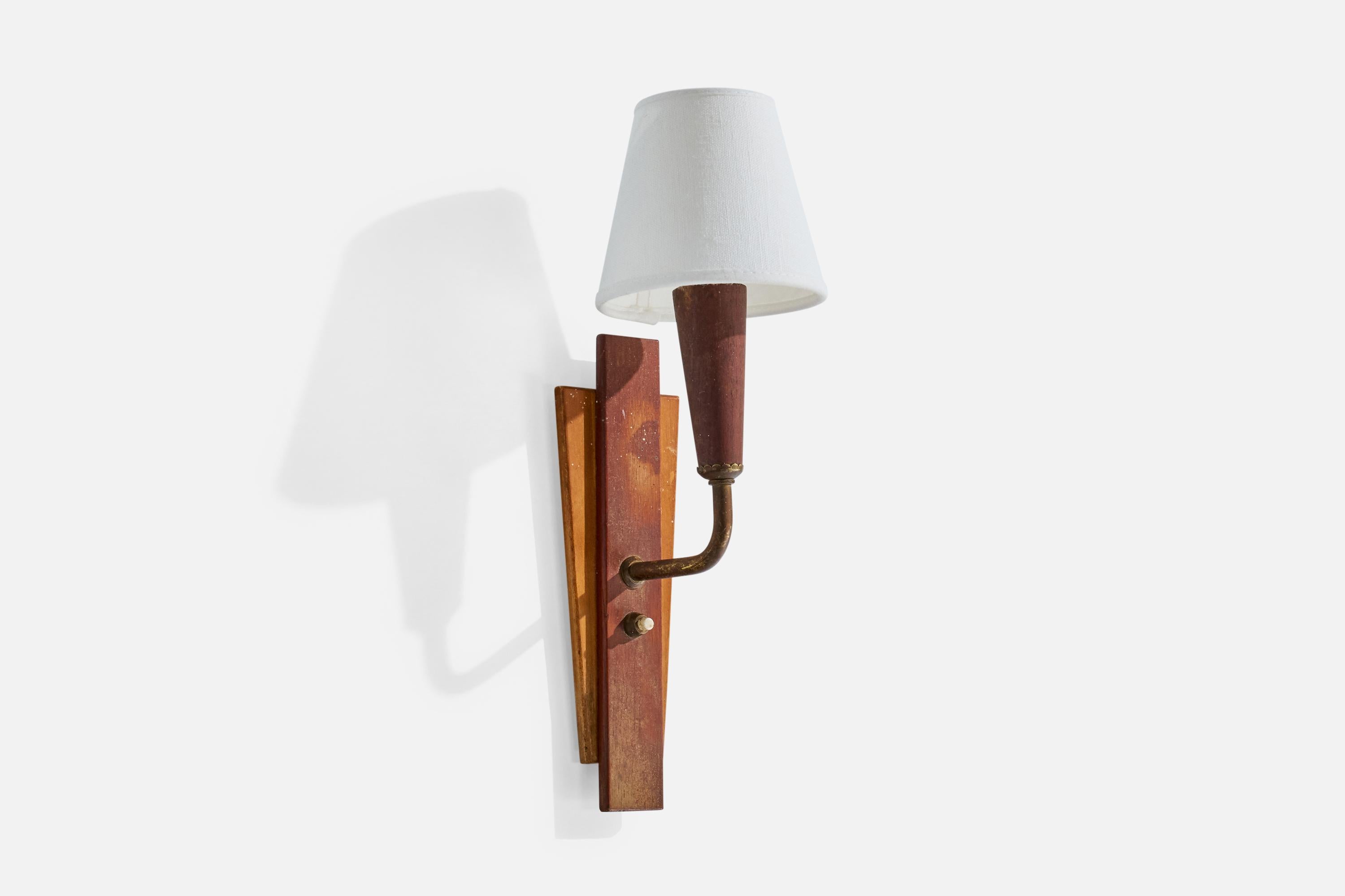 Danish Designer, Wall Lights, Teak, Brass, Fabric, Denmark, 1950s In Good Condition For Sale In High Point, NC