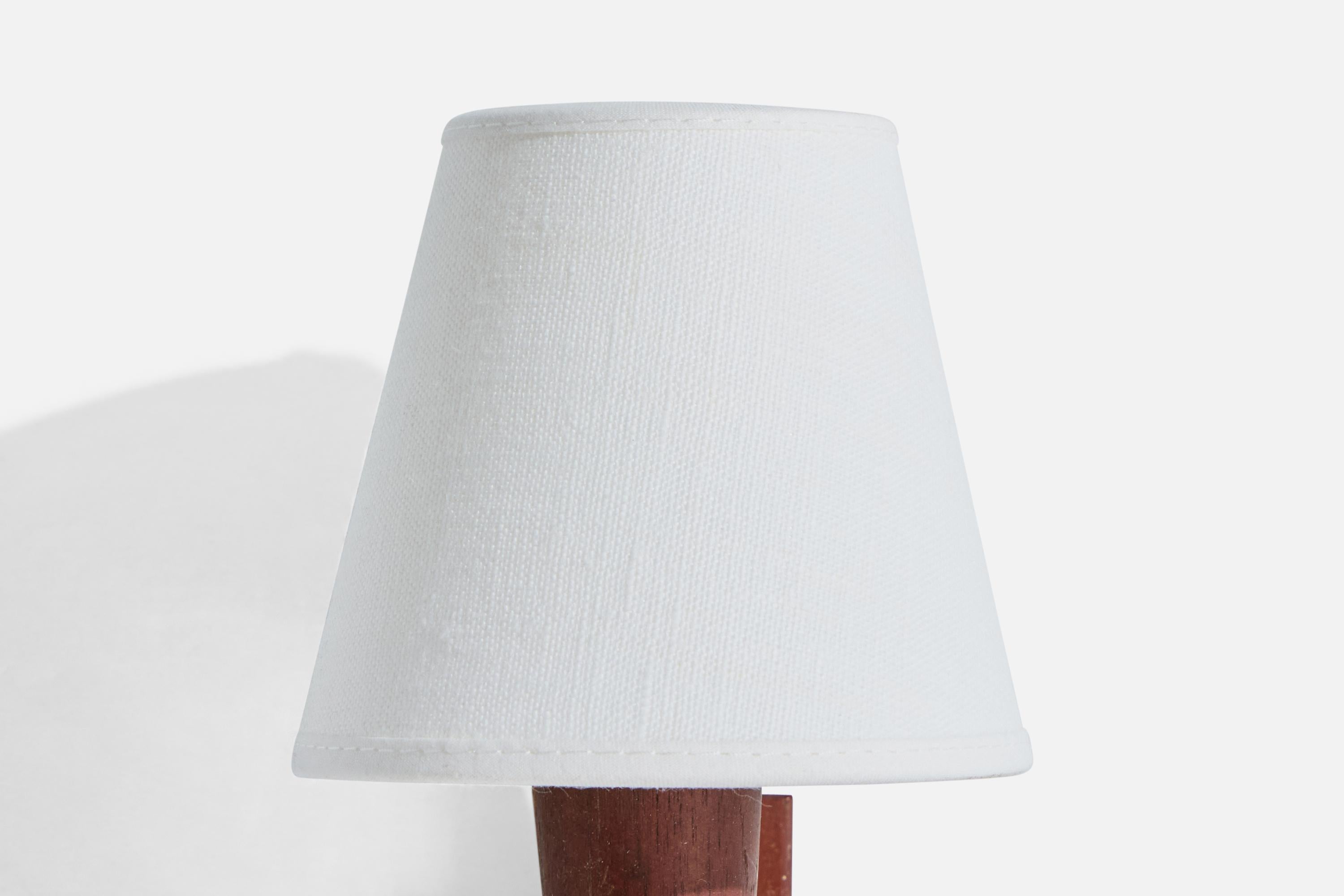 Danish Designer, Wall Lights, Teak, Brass, Fabric, Denmark, 1950s For Sale 4