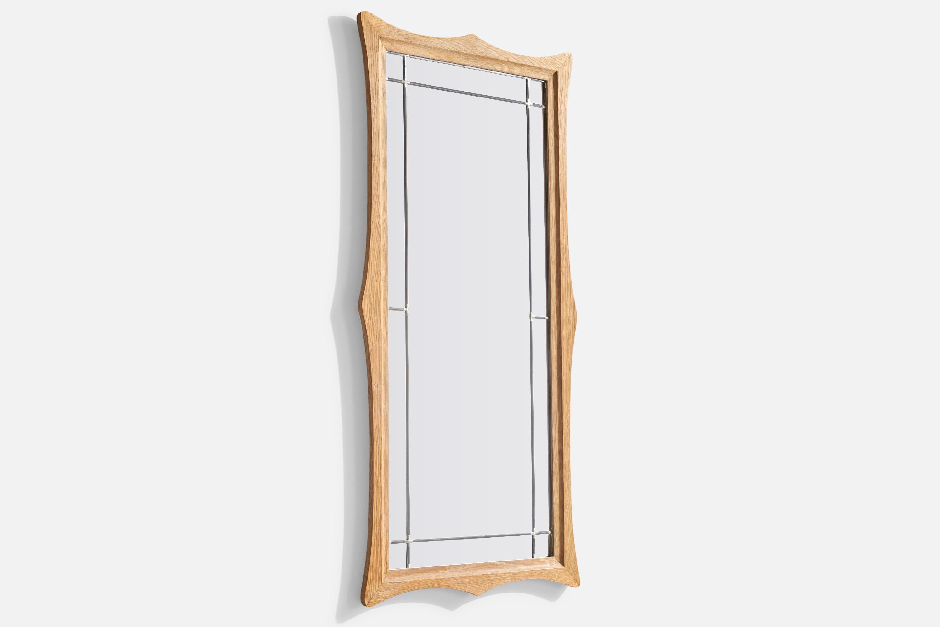 Diseñador danés, Espejo de pared, Roble, Peltre, Dinamarca, Años 60 Moderno de mediados de siglo en venta