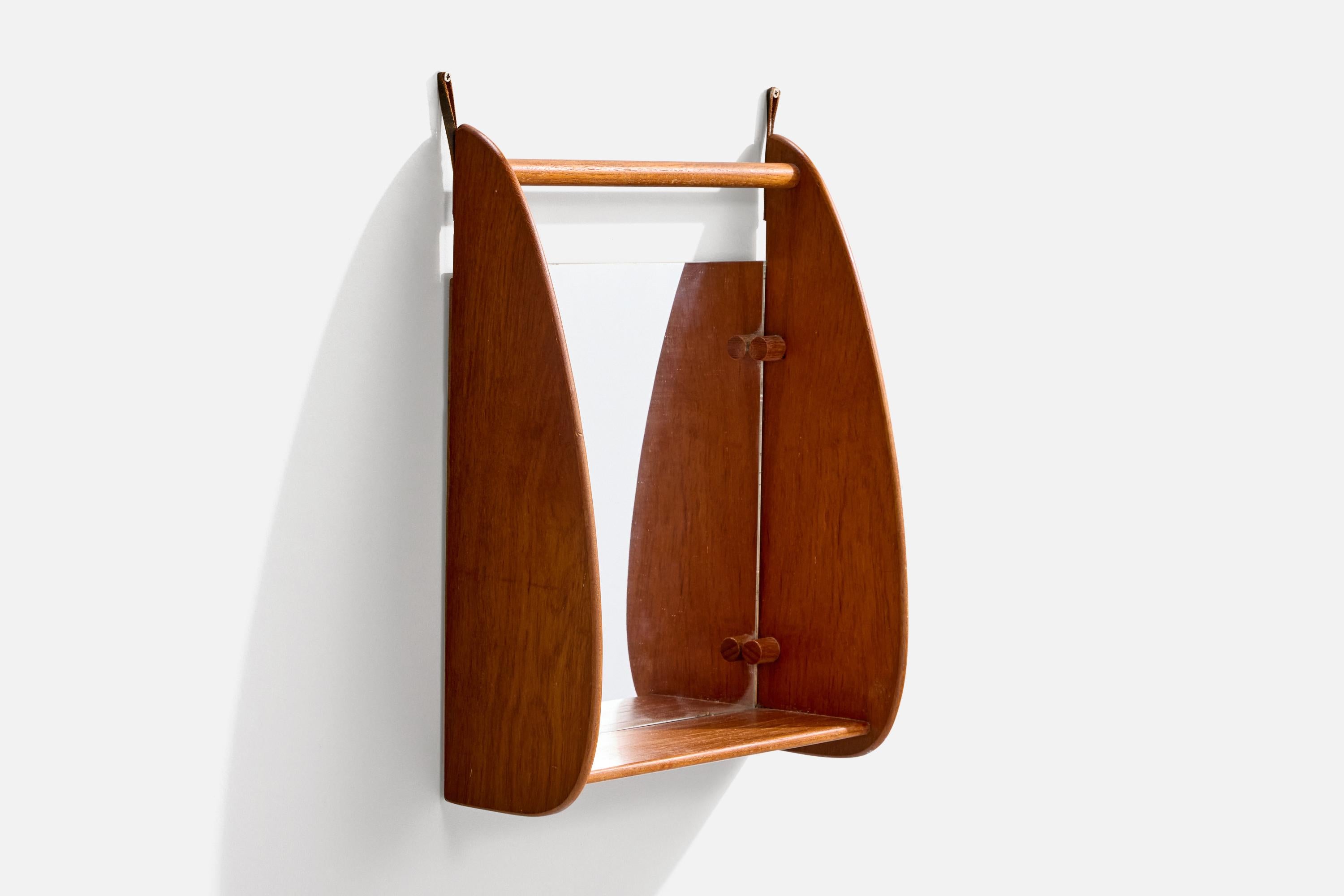 Mid-Century Modern Miroir mural de designer danois avec étagère, teck, miroir, cuir, Danemark, années 1950 en vente