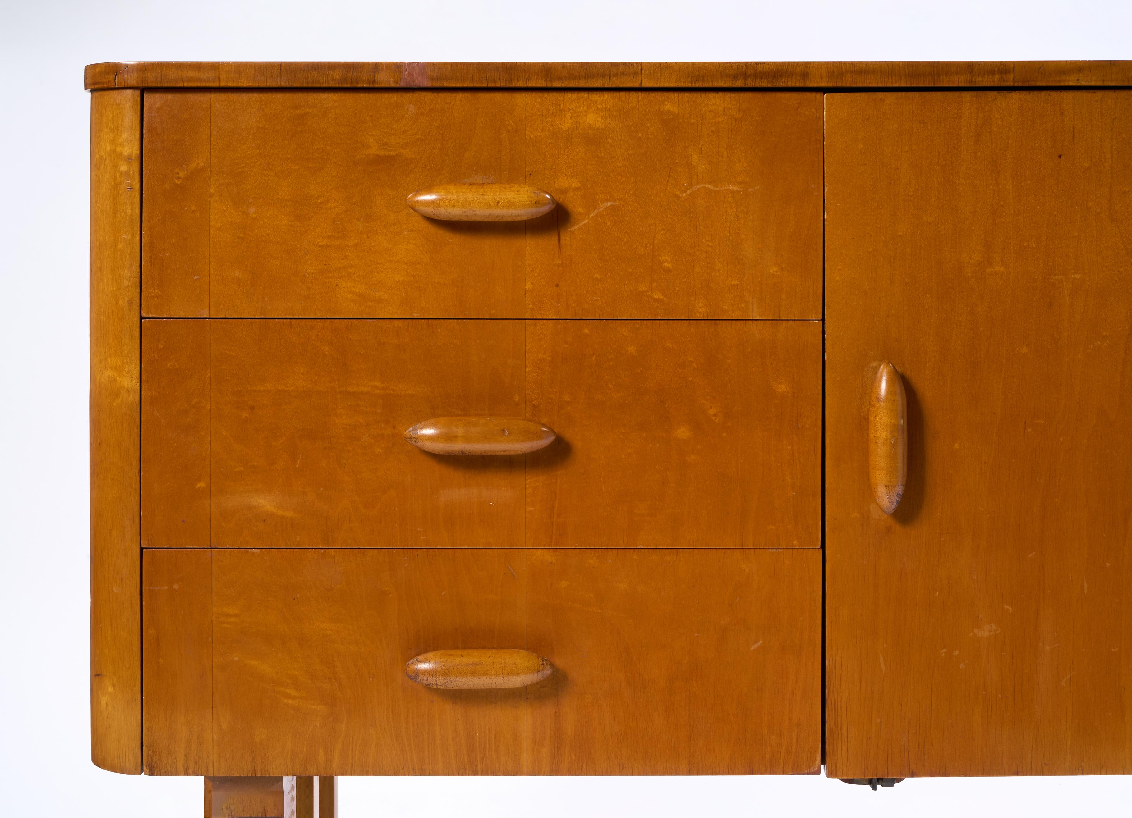 Designer danois, Coffre en bois attribué à Otto Faerge en vente 2