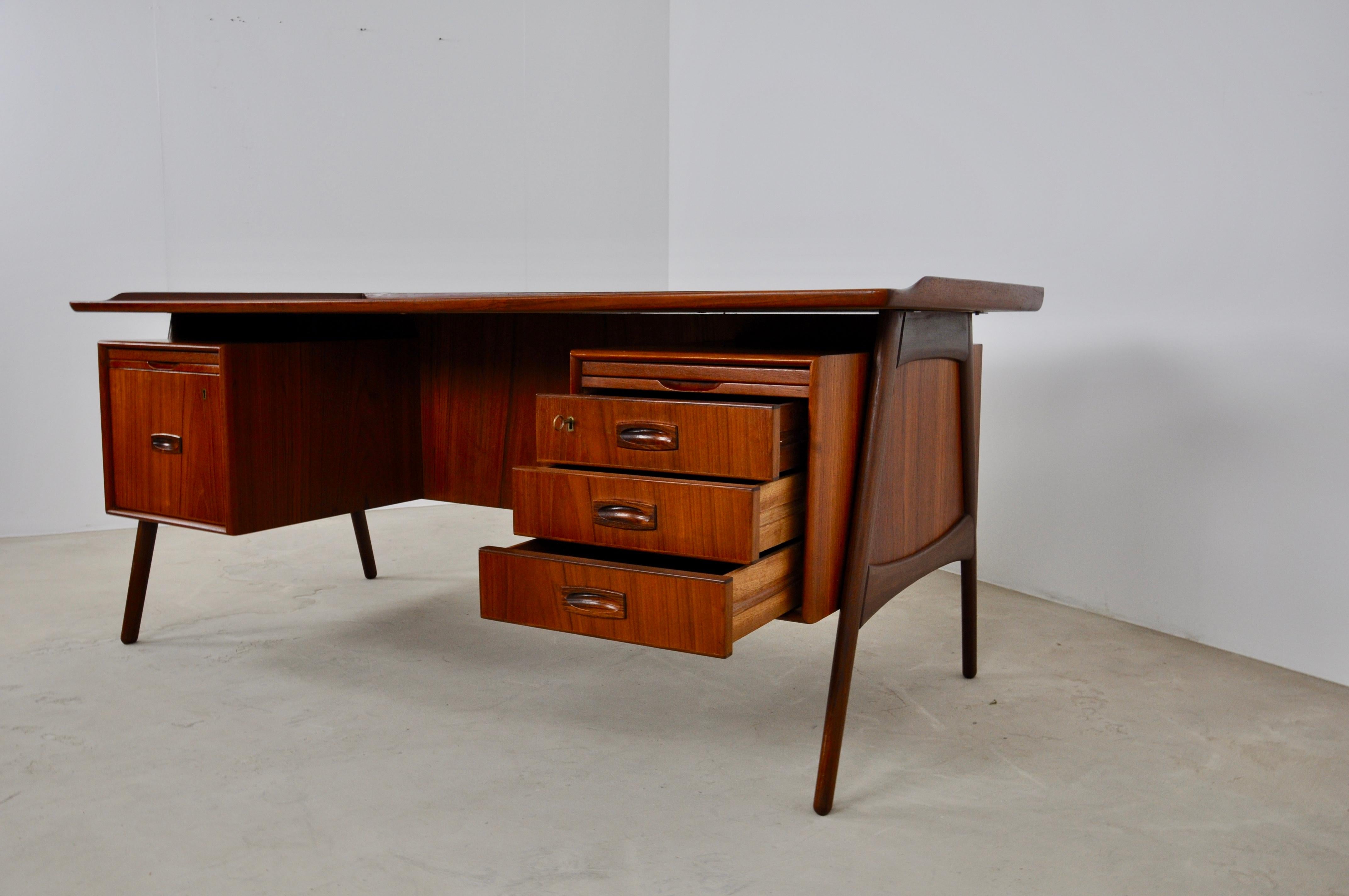 Danish Desk, 1960s 4