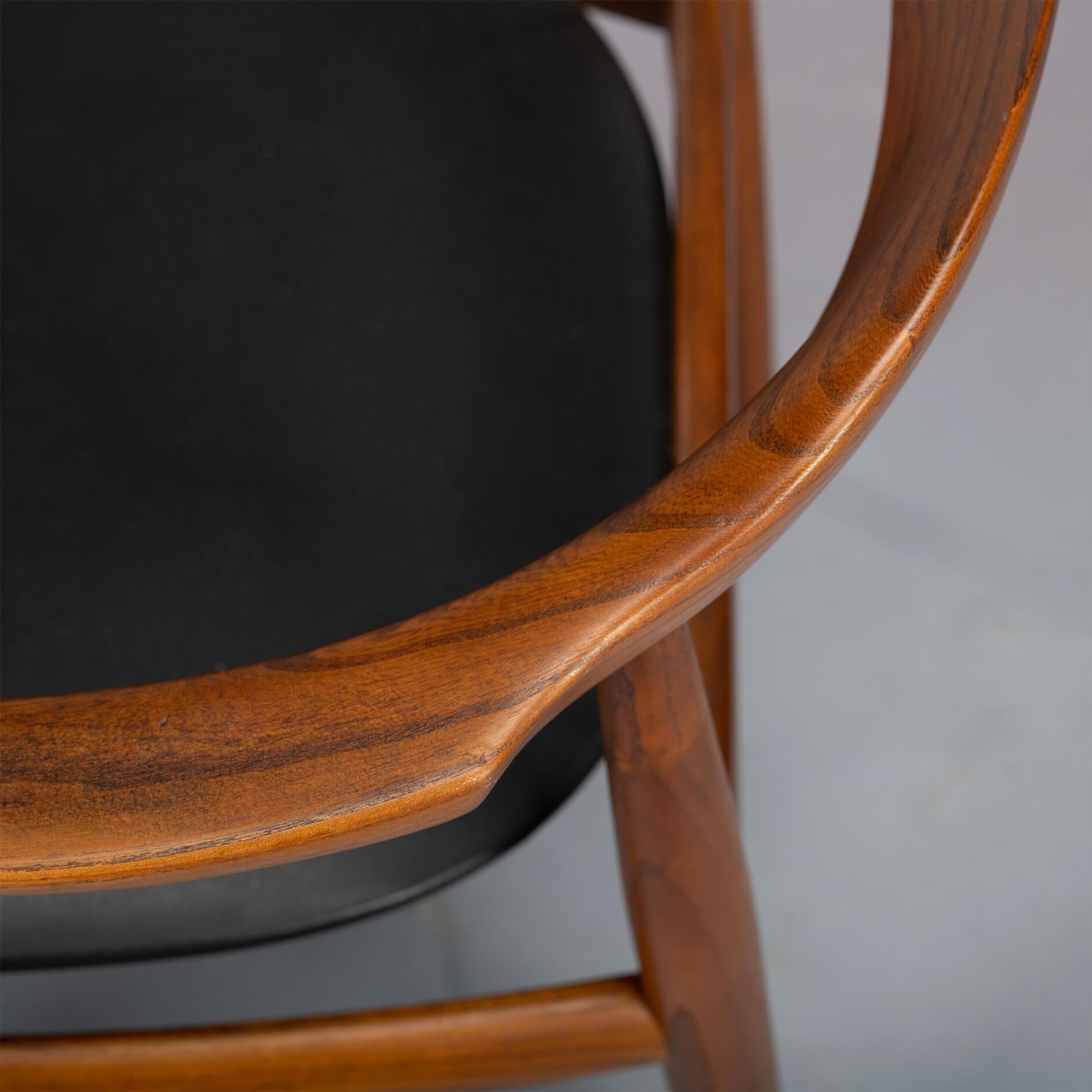 Danish Desk Chair in Elm Wood by Arne Wahl Iversen for N. Eilersen, 1960s For Sale 6