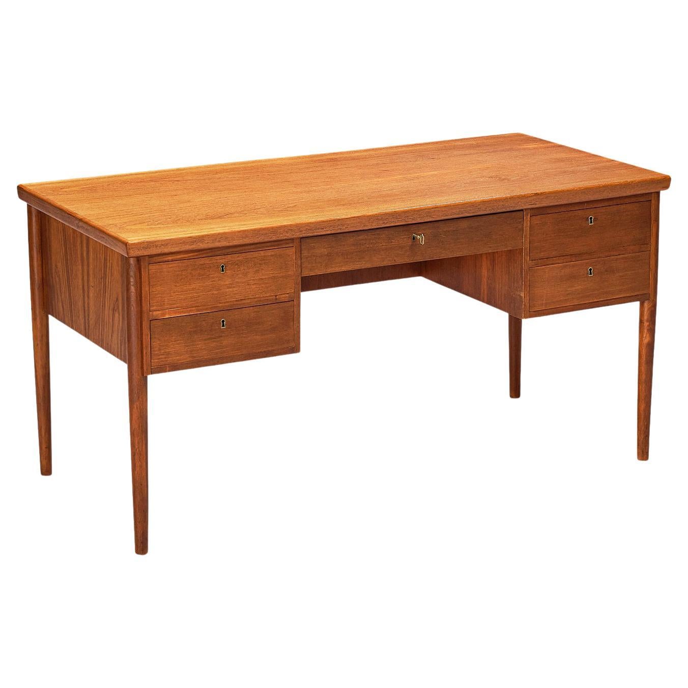 Midcentury Danish Organic Desk in Teak For Sale at 1stDibs