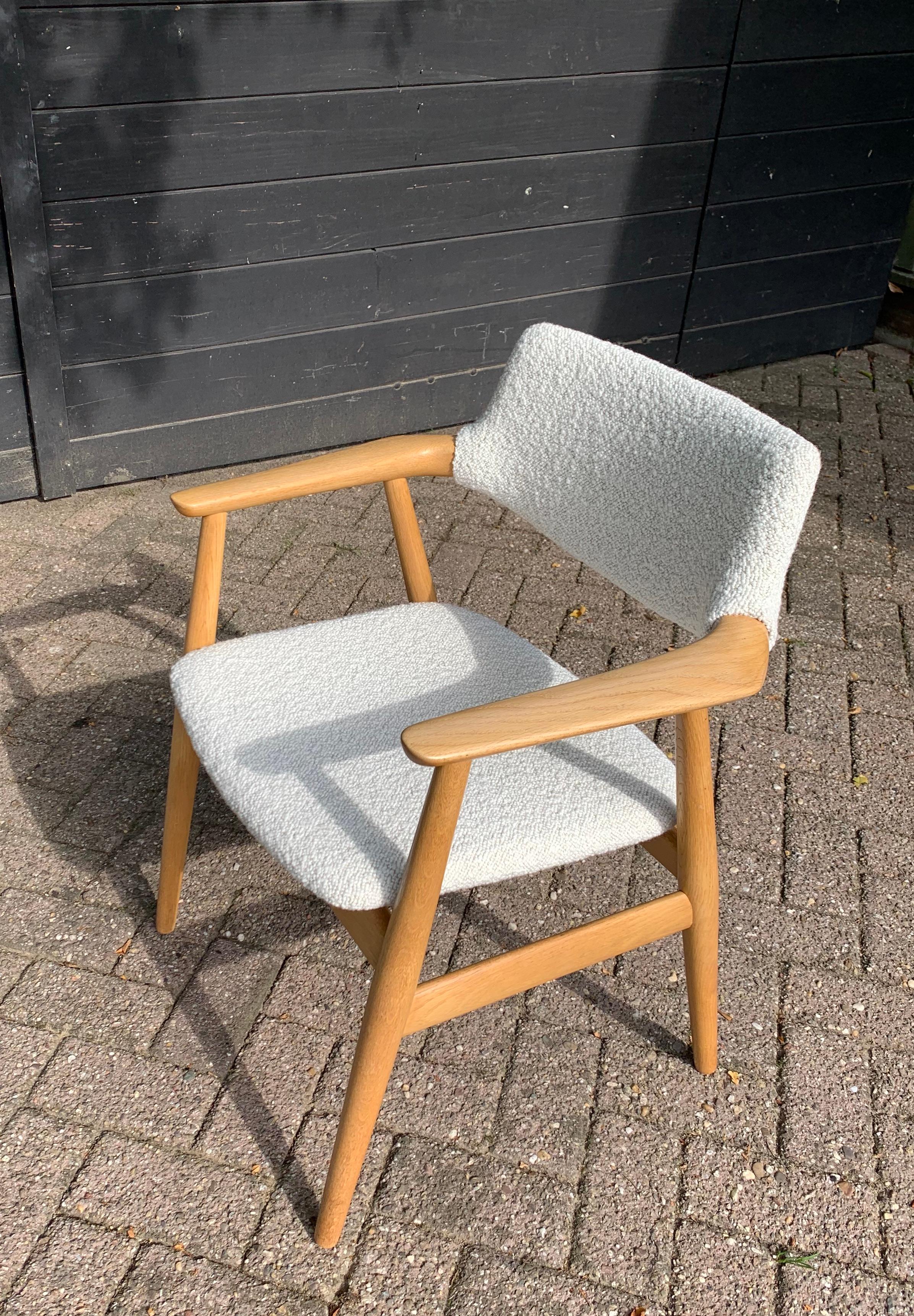 Svend Åge Eriksen Dining Arm Chairs, Glostrup - Dedar 'Karakorum' Bouclé Fabric 6