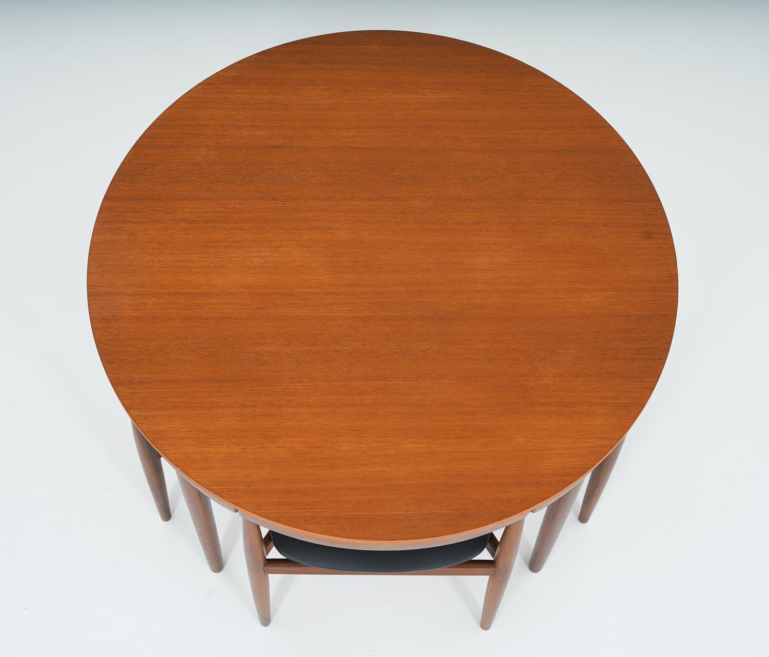 danish round table and chairs