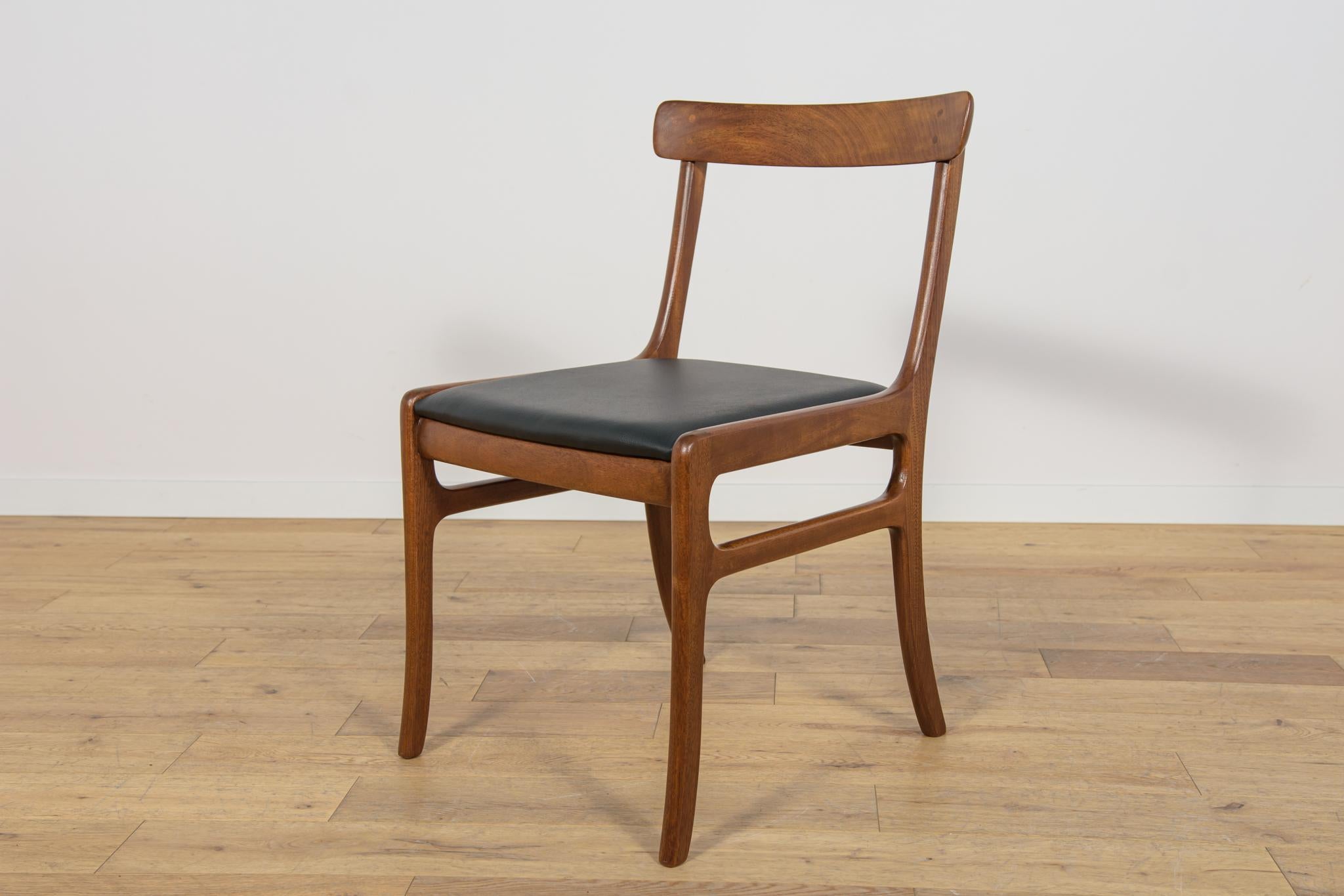 Danish Dining Chairs by Ole Wanscher for Poul Jeppesens Furniture Factory, 1960 For Sale 6