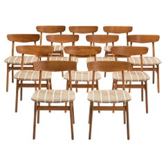 Dänische Esszimmerstühle aus Teakholz und beige gestreifter Polsterung