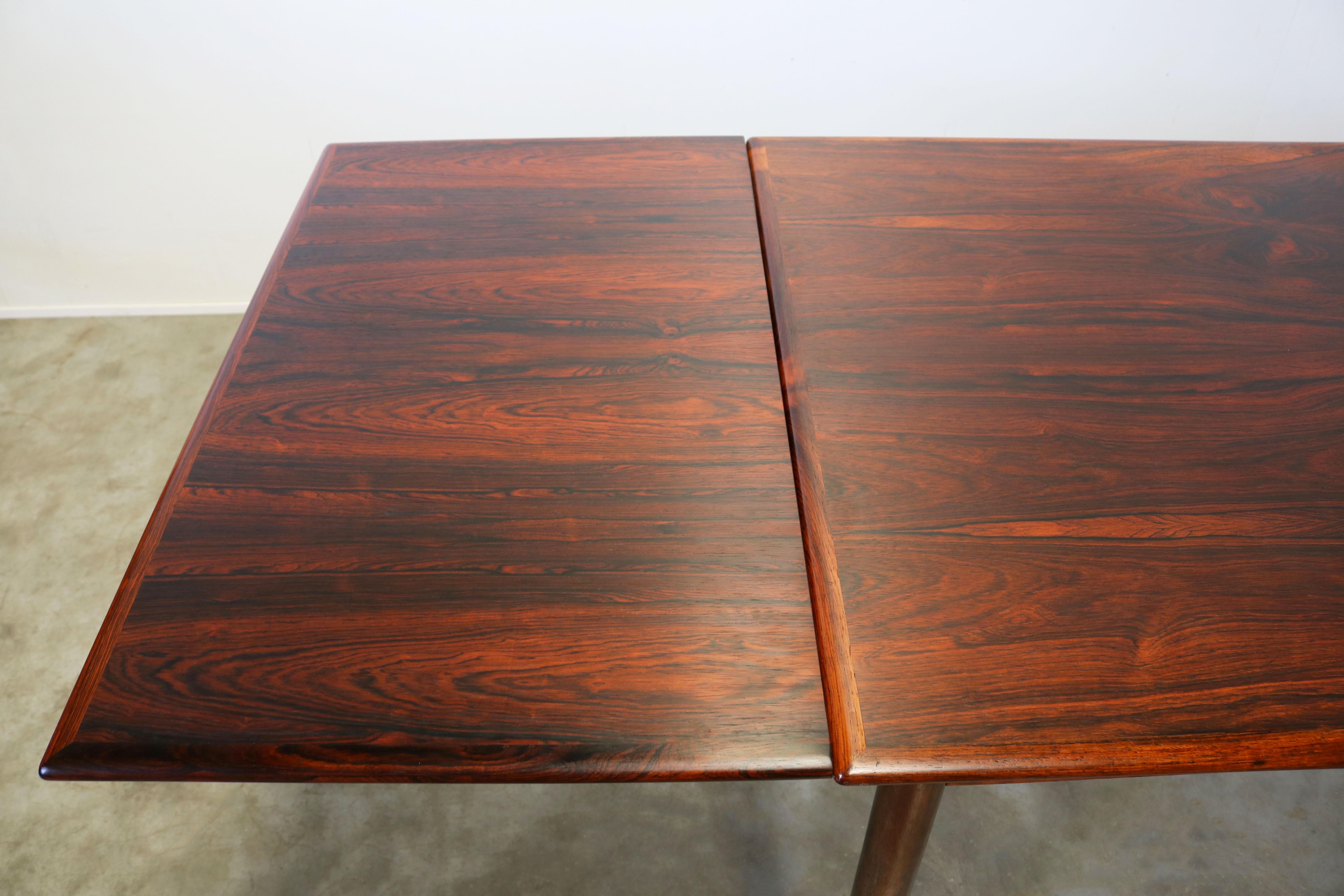 Mid-20th Century Danish Dining Room Set by Niels Otto Moller in Rosewood Model 77 Chairs, 1950s