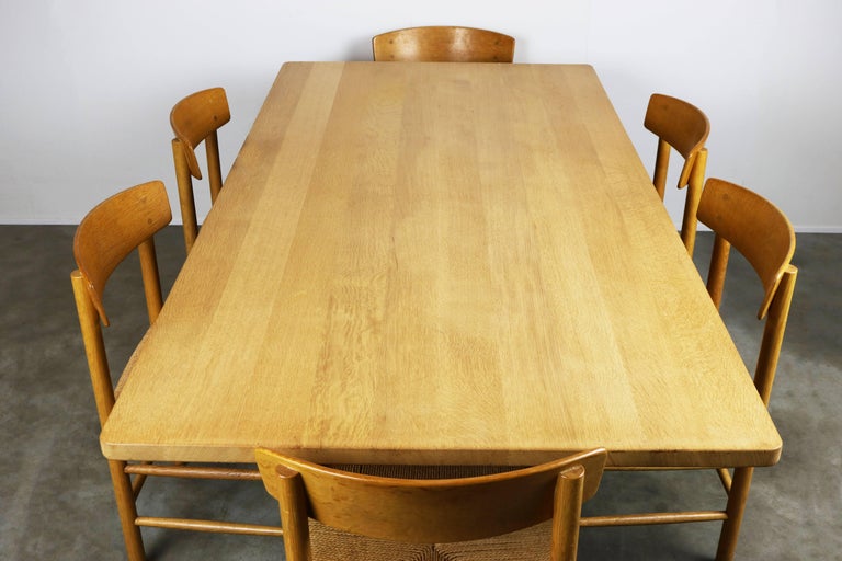 Danish Dining Room Set J39 Chairs and 6286 Table by Mogensen for Fredericia at 1stDibs