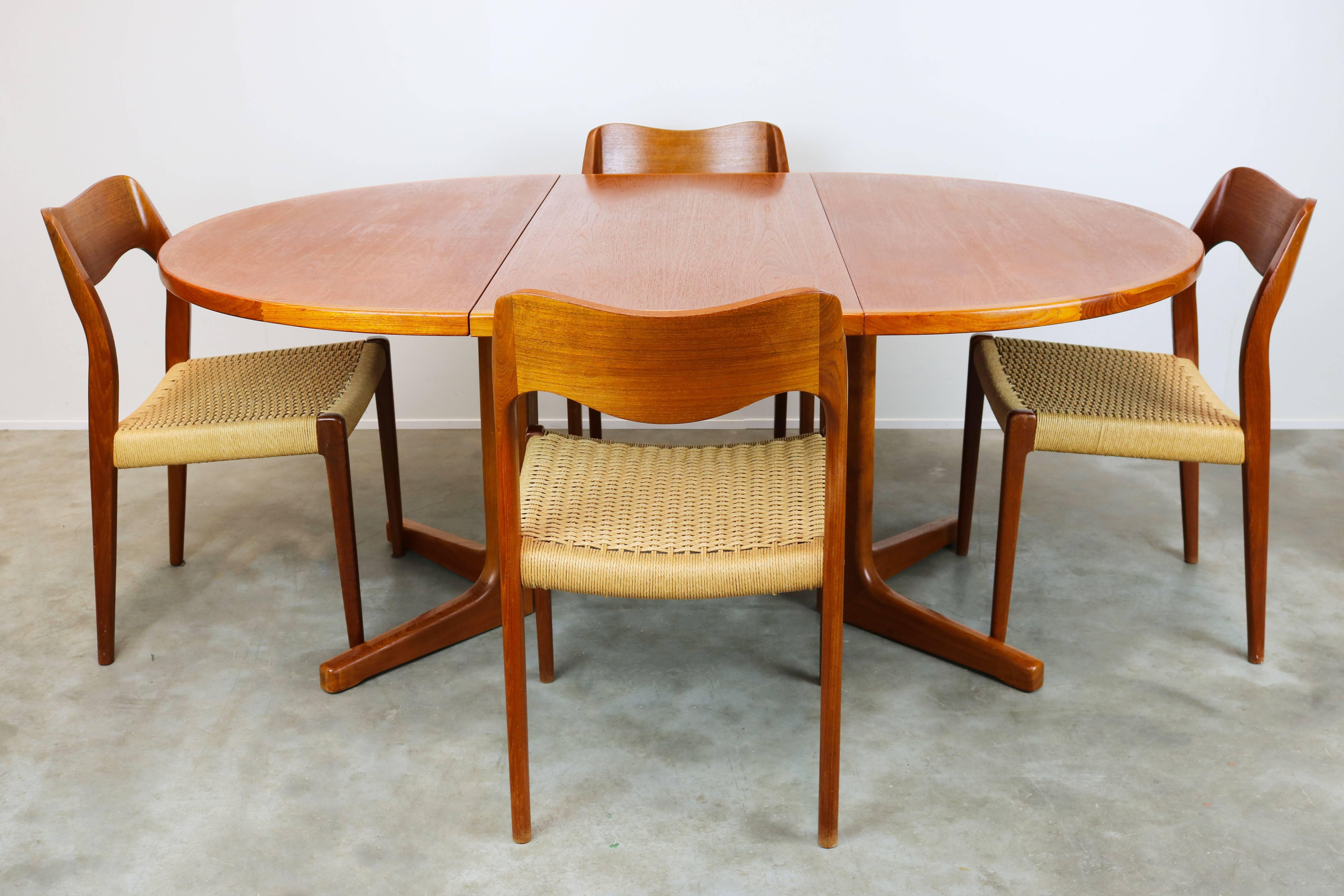 Danish Dining Room Set Model 71 Teak Papercord by Niels Otto Moller 1950 Brown 9