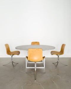 Dänisches esstischset mit vier PK9 stühlen & PK54 runder esstisch by Poul Kjaerholm