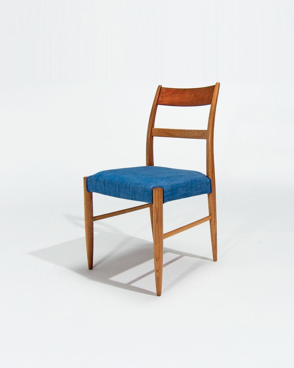 Linen Danish Dining Table and Chairs in Teak & Oak, Mid Century Design 1950’s For Sale