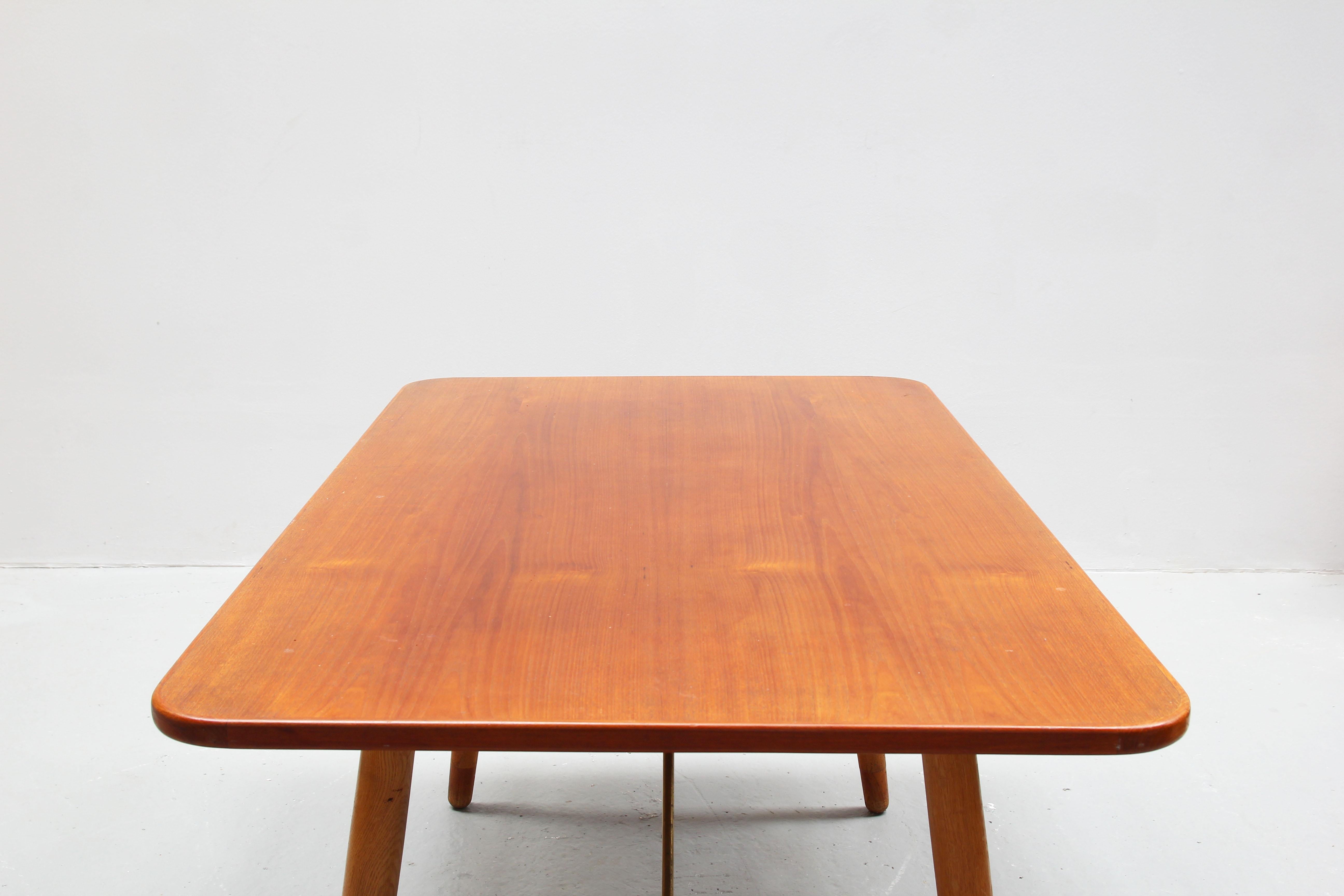 Danish Dining Table by Børge Mogensen for Søborg Mobler, Teak and Oak 3