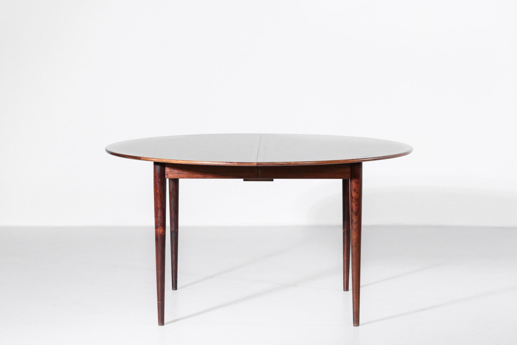 Danish Dining Table by Grete Jalk in Rosewood In Good Condition In Lyon, FR