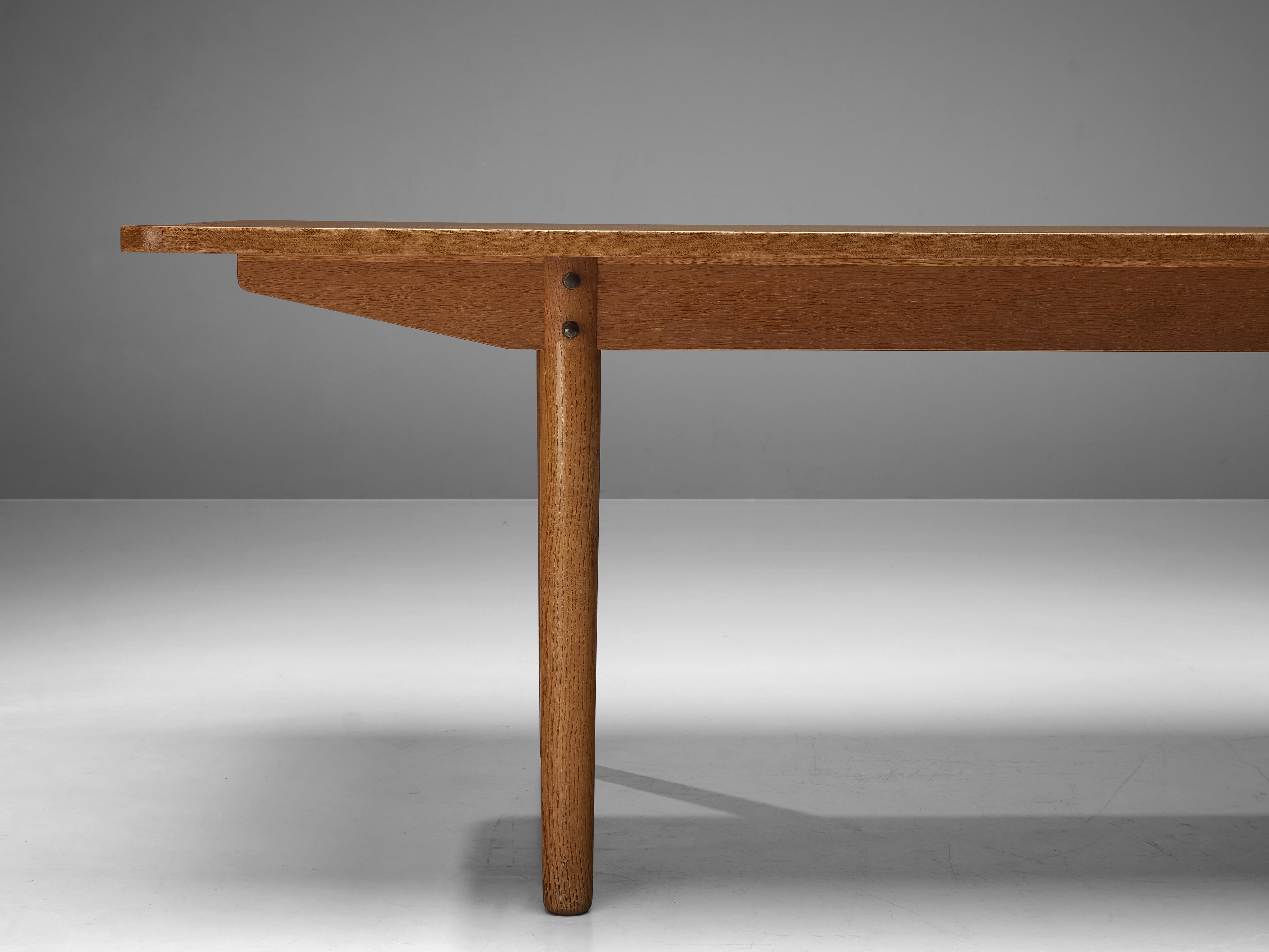 Mid-20th Century Danish Dining Table in Oak