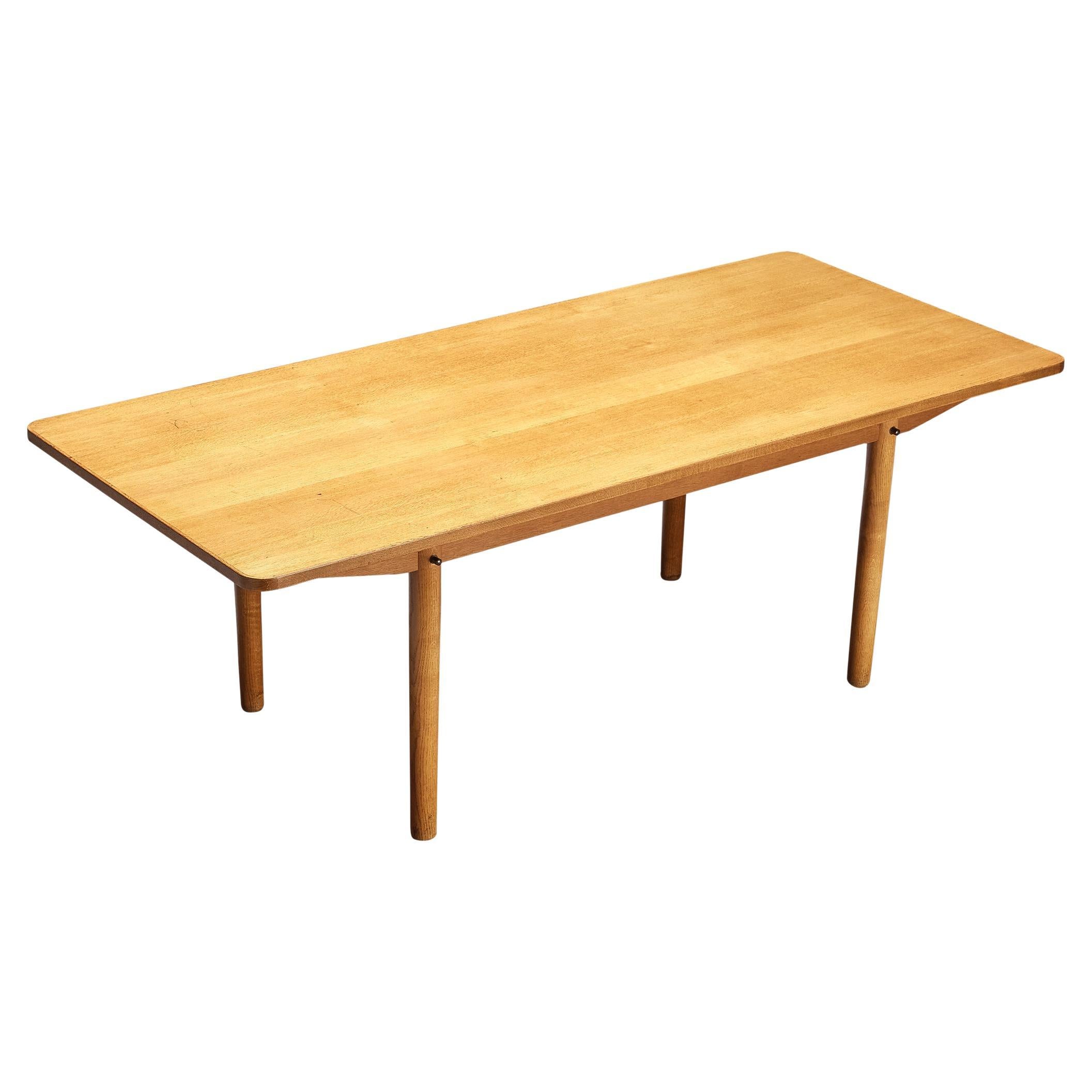Danish Dining Table in Oak  For Sale