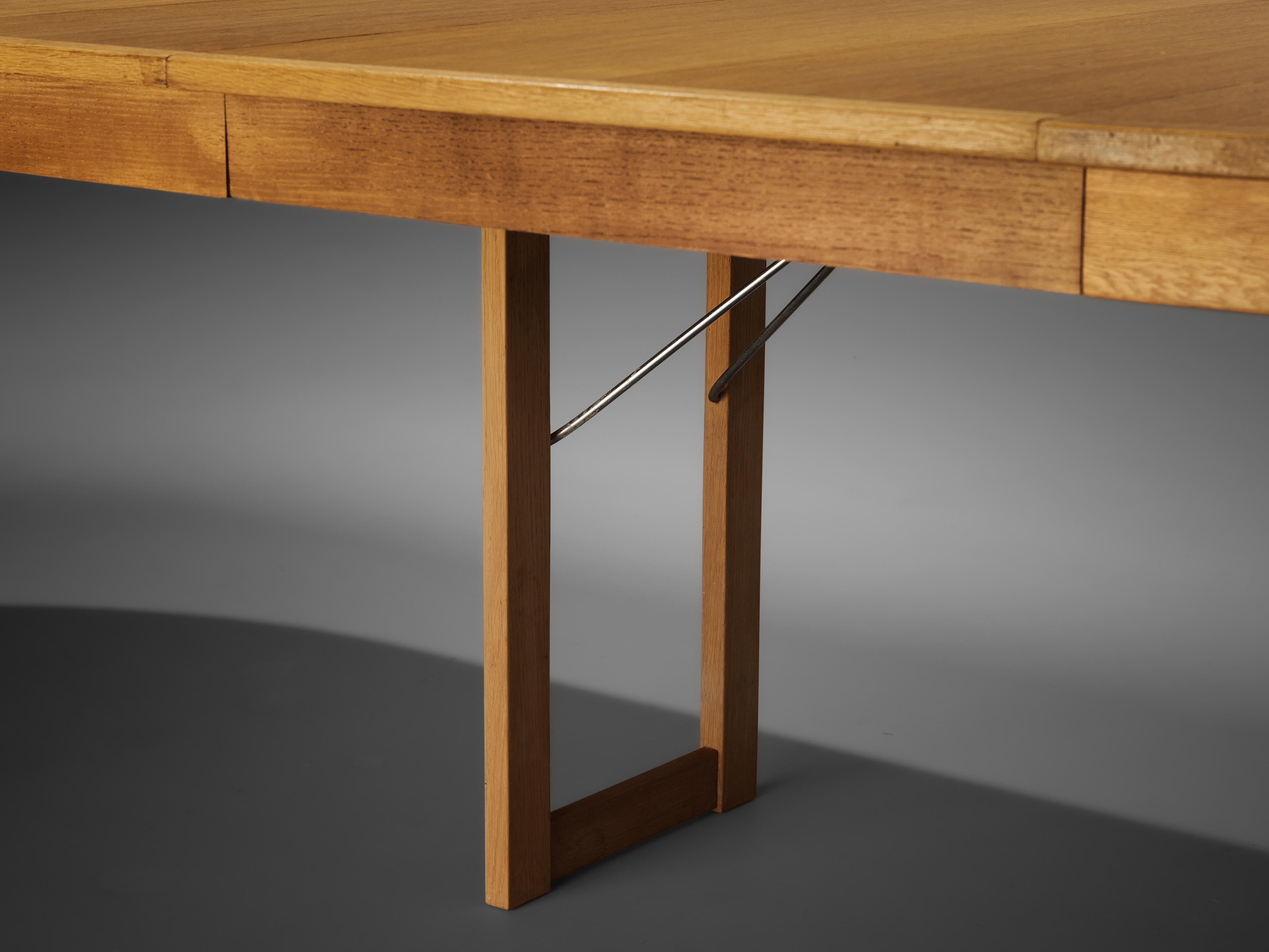 Mid-Century Modern Danish Dining Table in Oak with Three Extension Leaves