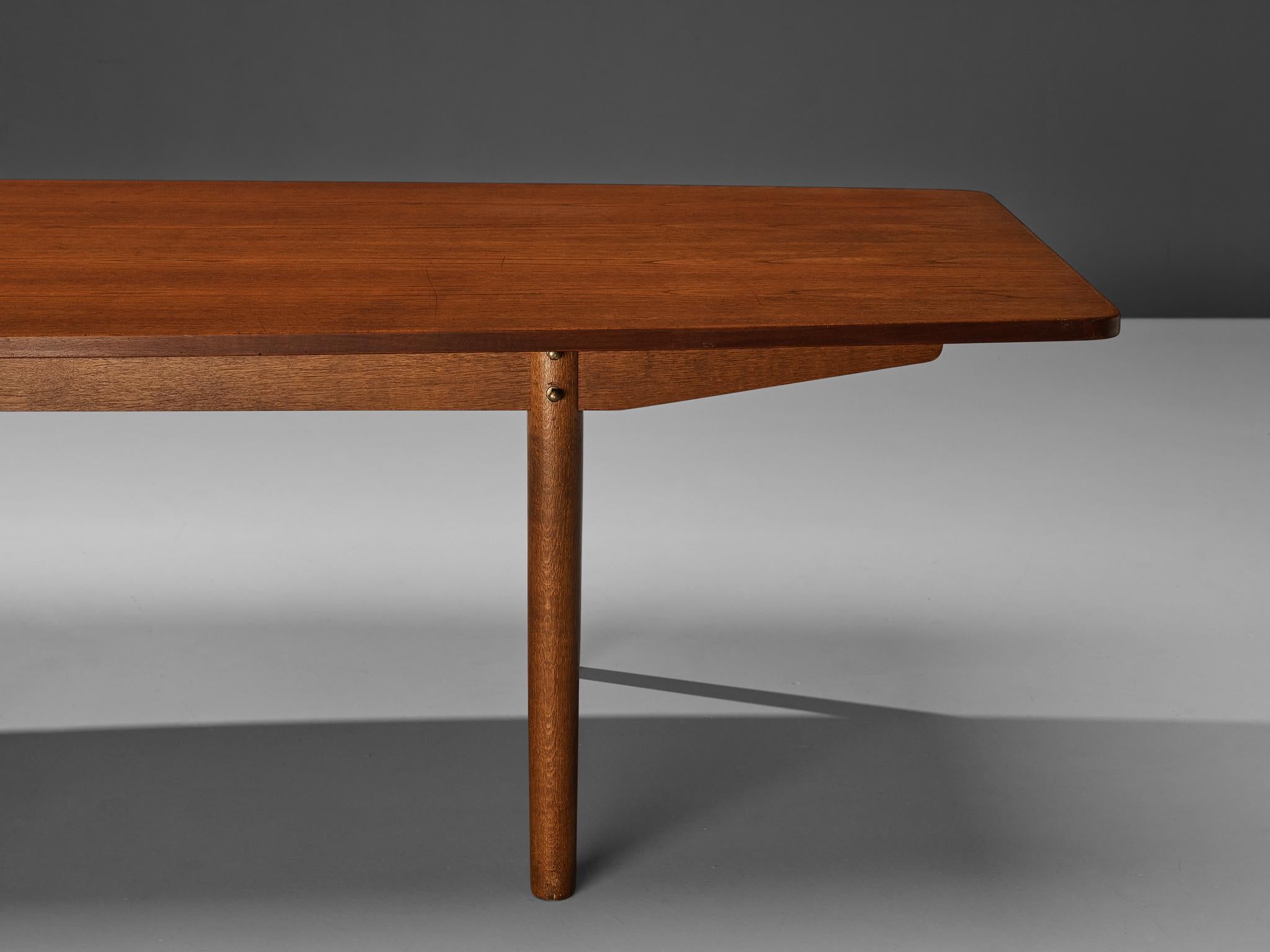 Mid-20th Century Danish Dining Table in Teak with Boat-Shaped Top