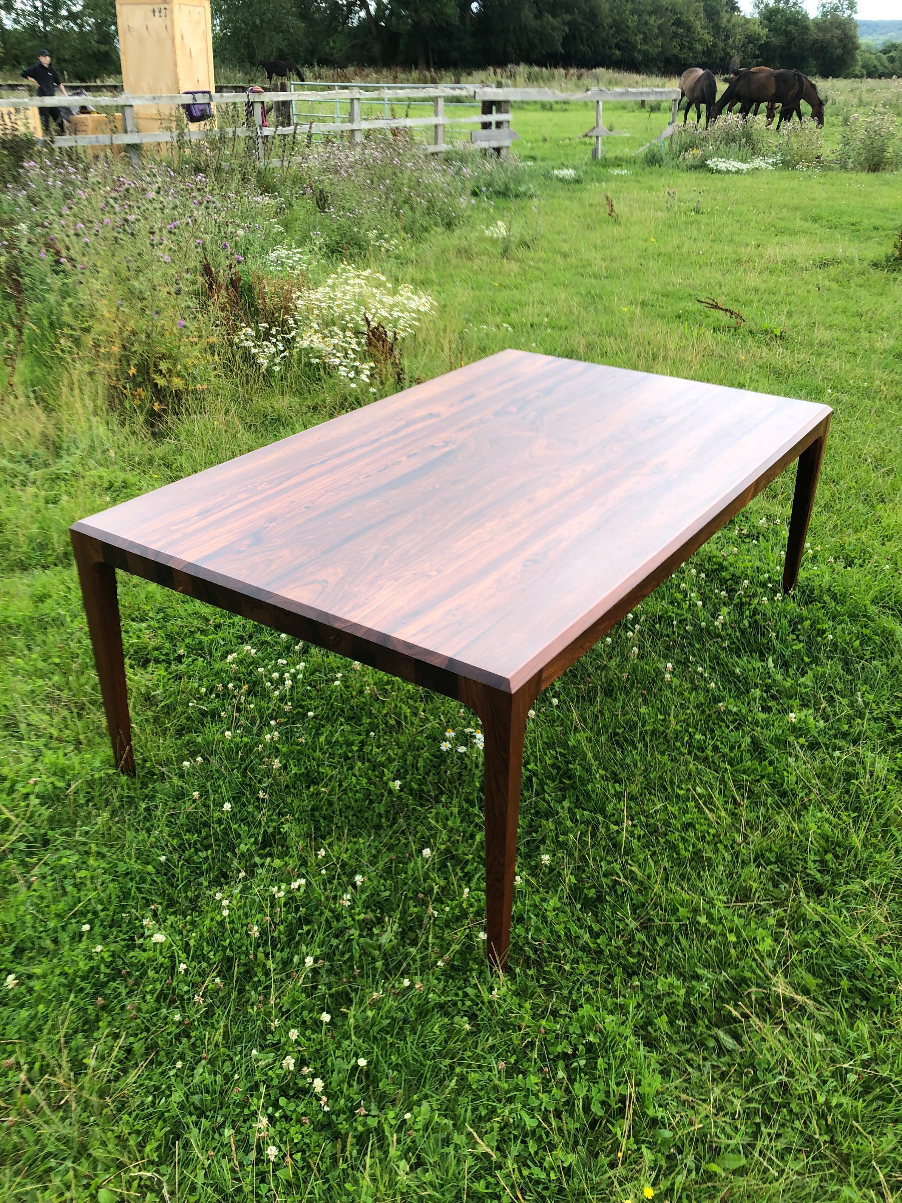 Danish Dining Table of Solid Rosewood  For Sale 9