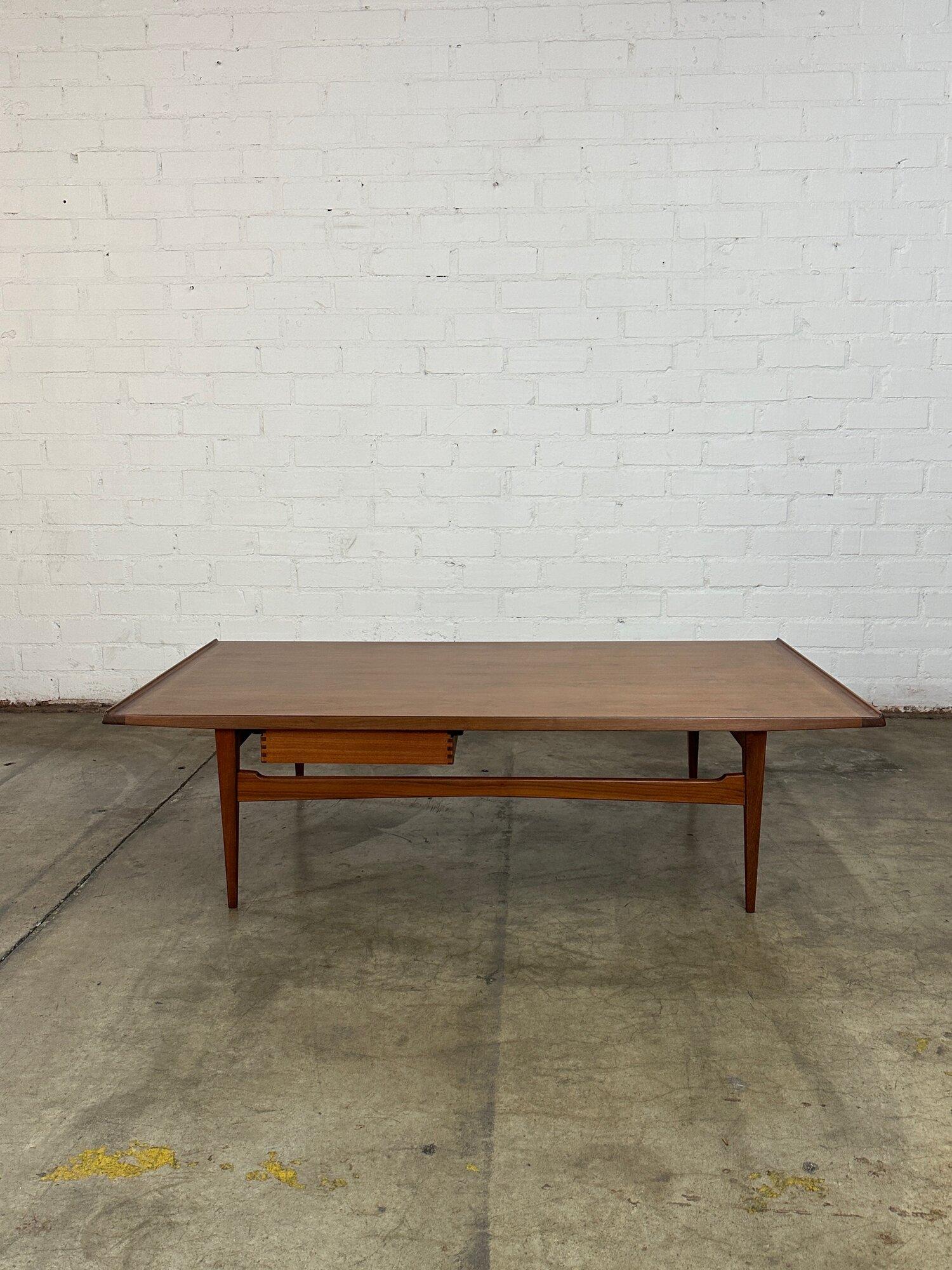 Mid-20th Century Danish Double Sided Coffee Table by Morreddi For Sale