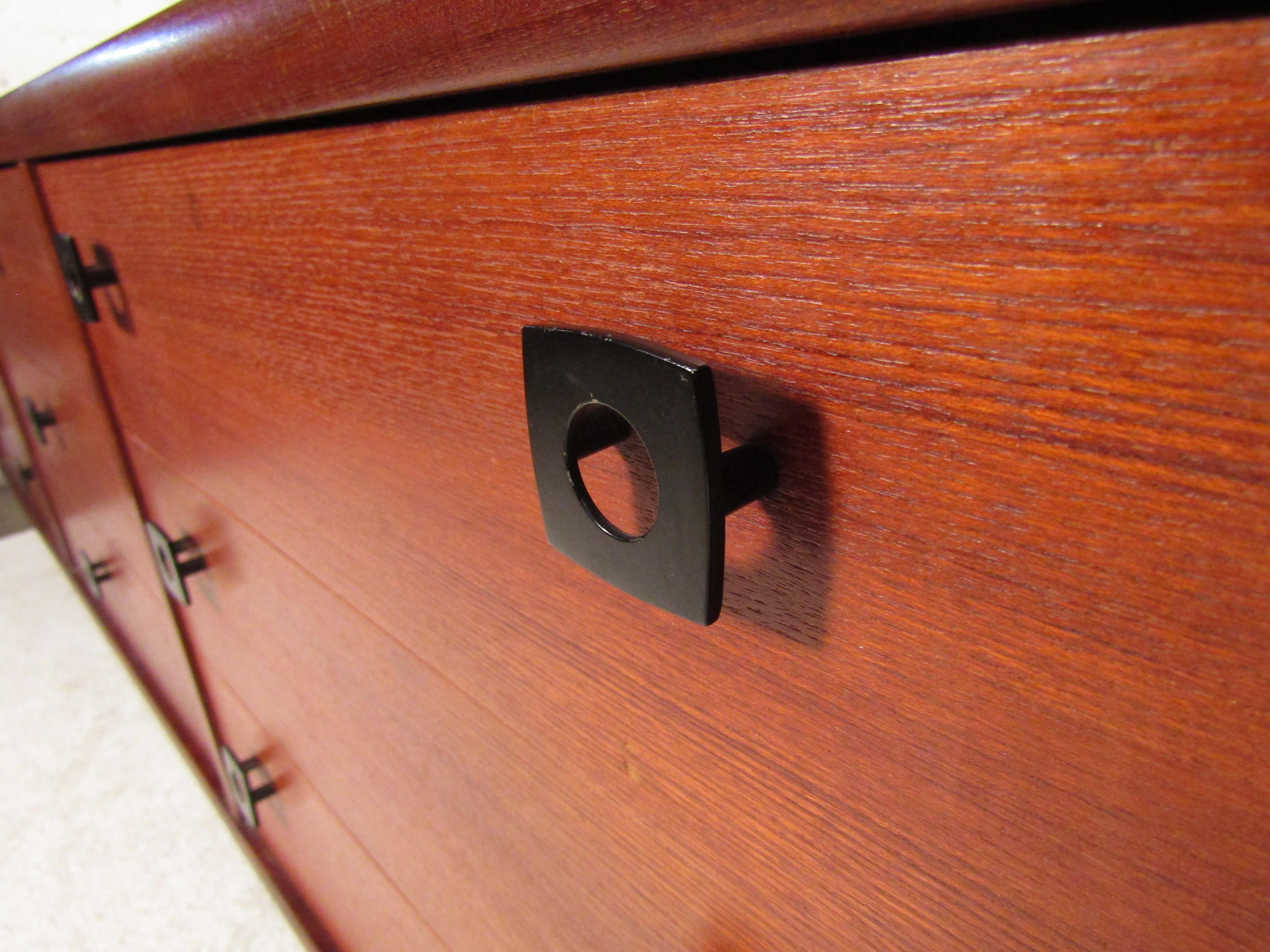 Danish Dresser with Leatherette Base 1