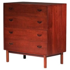 Tocador danés de Peter Hvidt y Orla Molgaard Escandinavo
