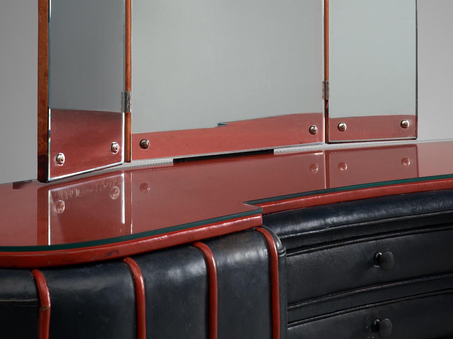 Danish Dressing Table in Original Leather 1