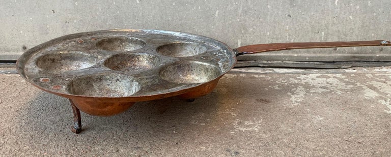 Danish Early 19th Century Apple Cake and Danish Donut Copper Pan For Sale 5