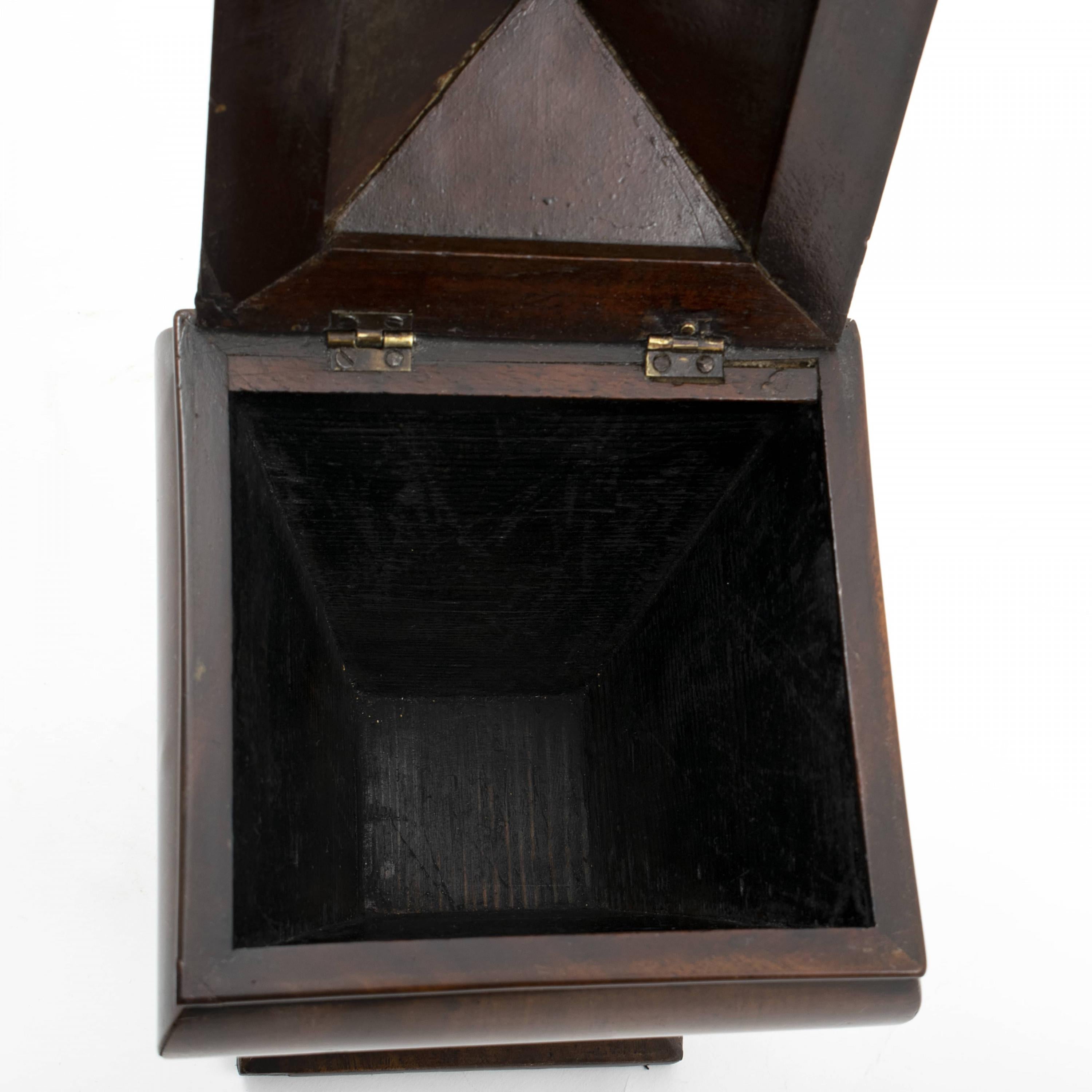 Danois Boîte à tabac danoise de l'Empire du début du XIXe siècle en vente