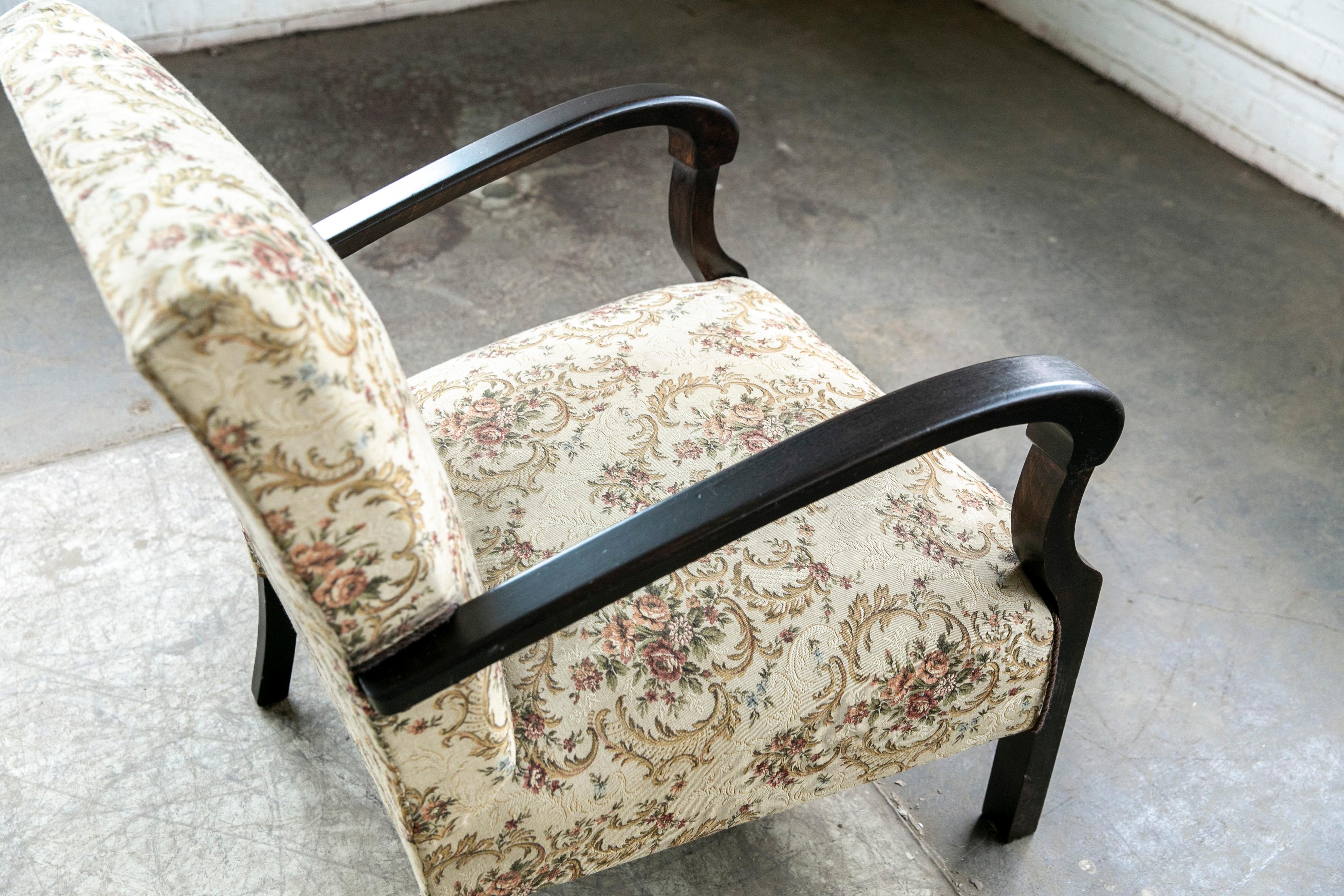 Danish Early Midcentury Lounge Chair in Stained Mahogany For Sale 3