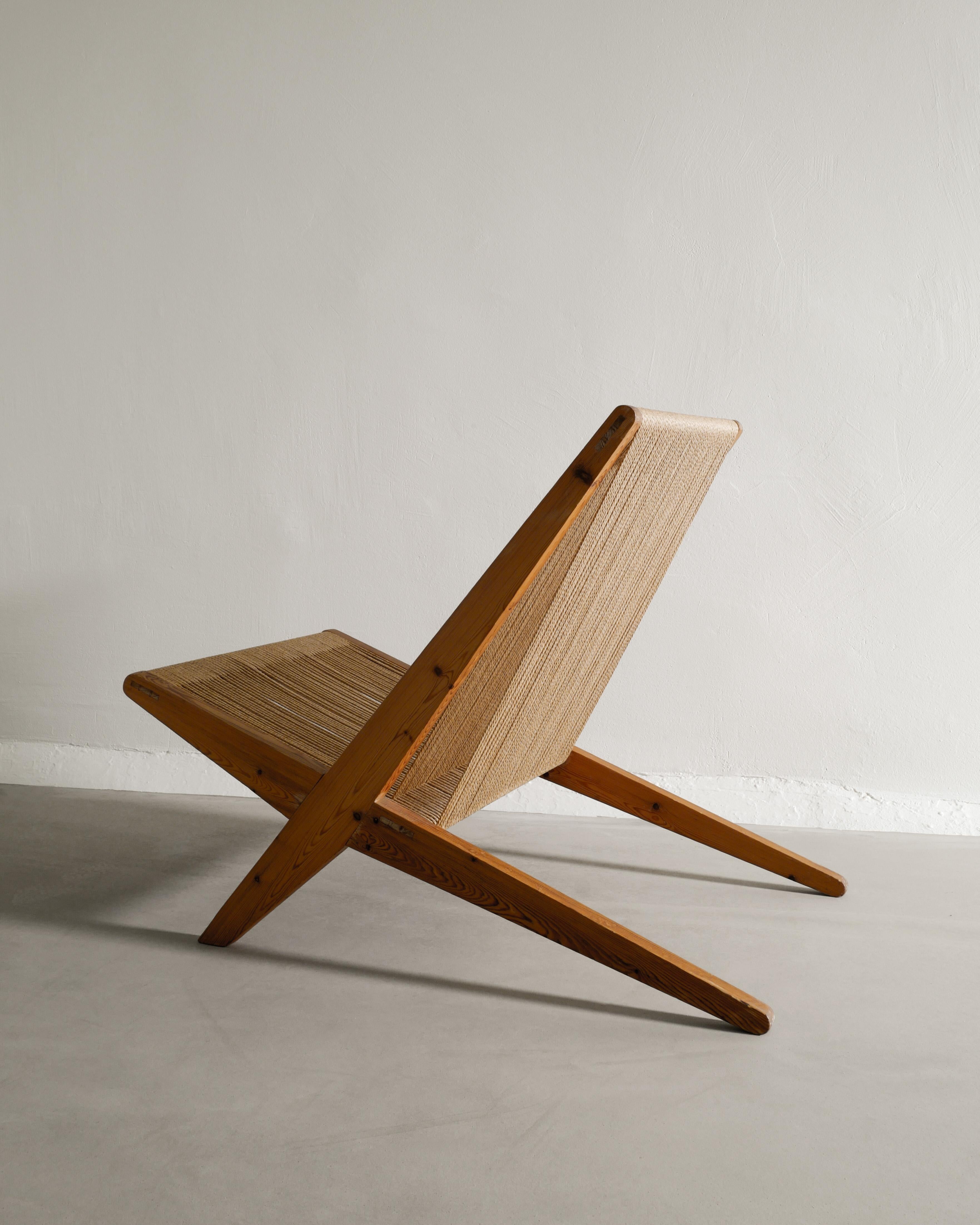 Mid-20th Century Danish Easy Armchair in Pine and Flagline in style of Poul Kjaerholm, 1960s  For Sale