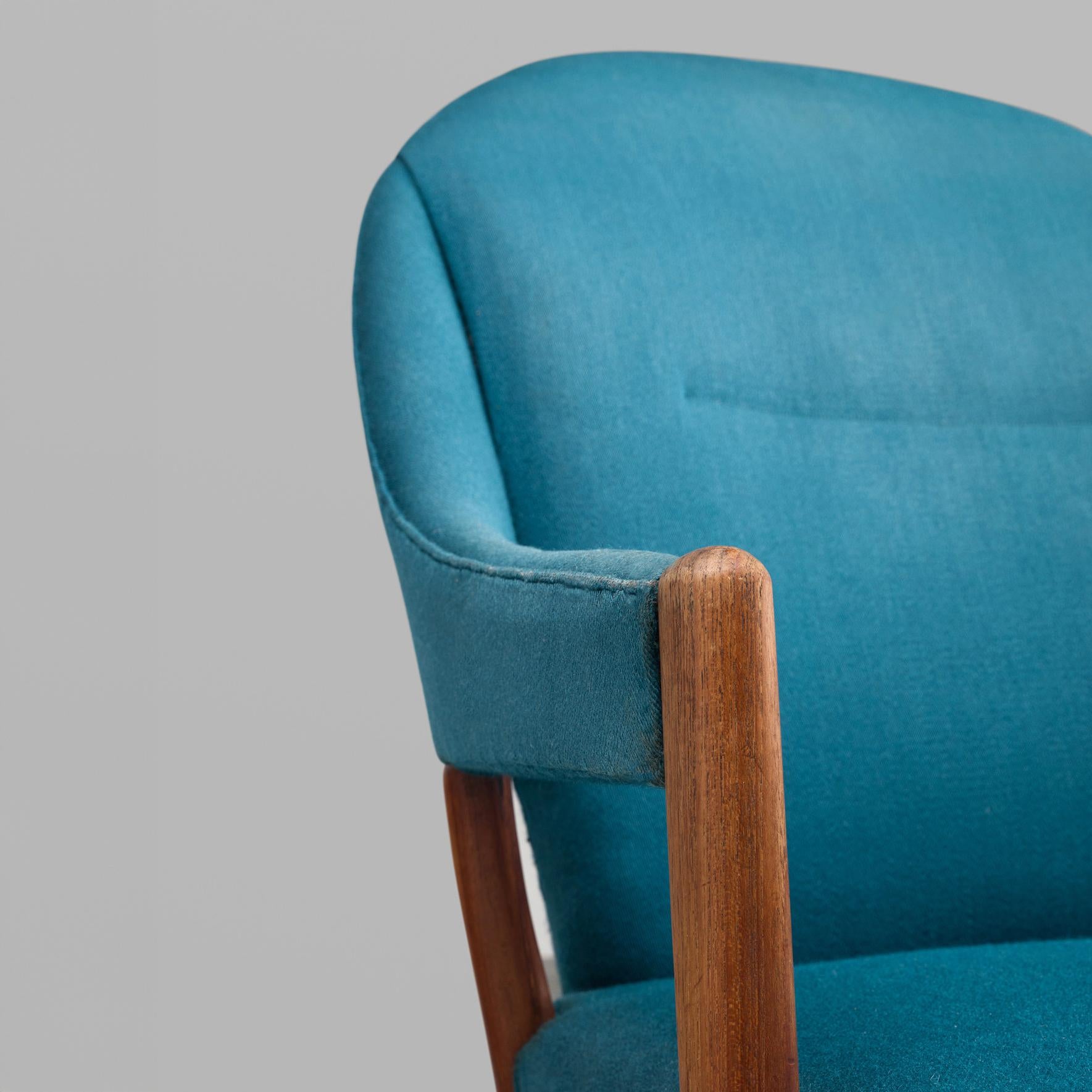 Danish Easy Chair in Blue Upholstery For Sale 2