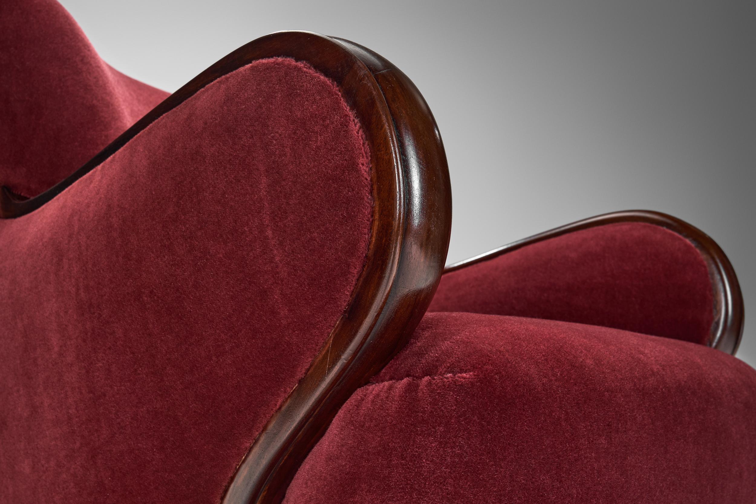 Danish Easy Chair in Dark Red Mohair and  Stained Beech Frame, Denmark ca 1940s For Sale 9