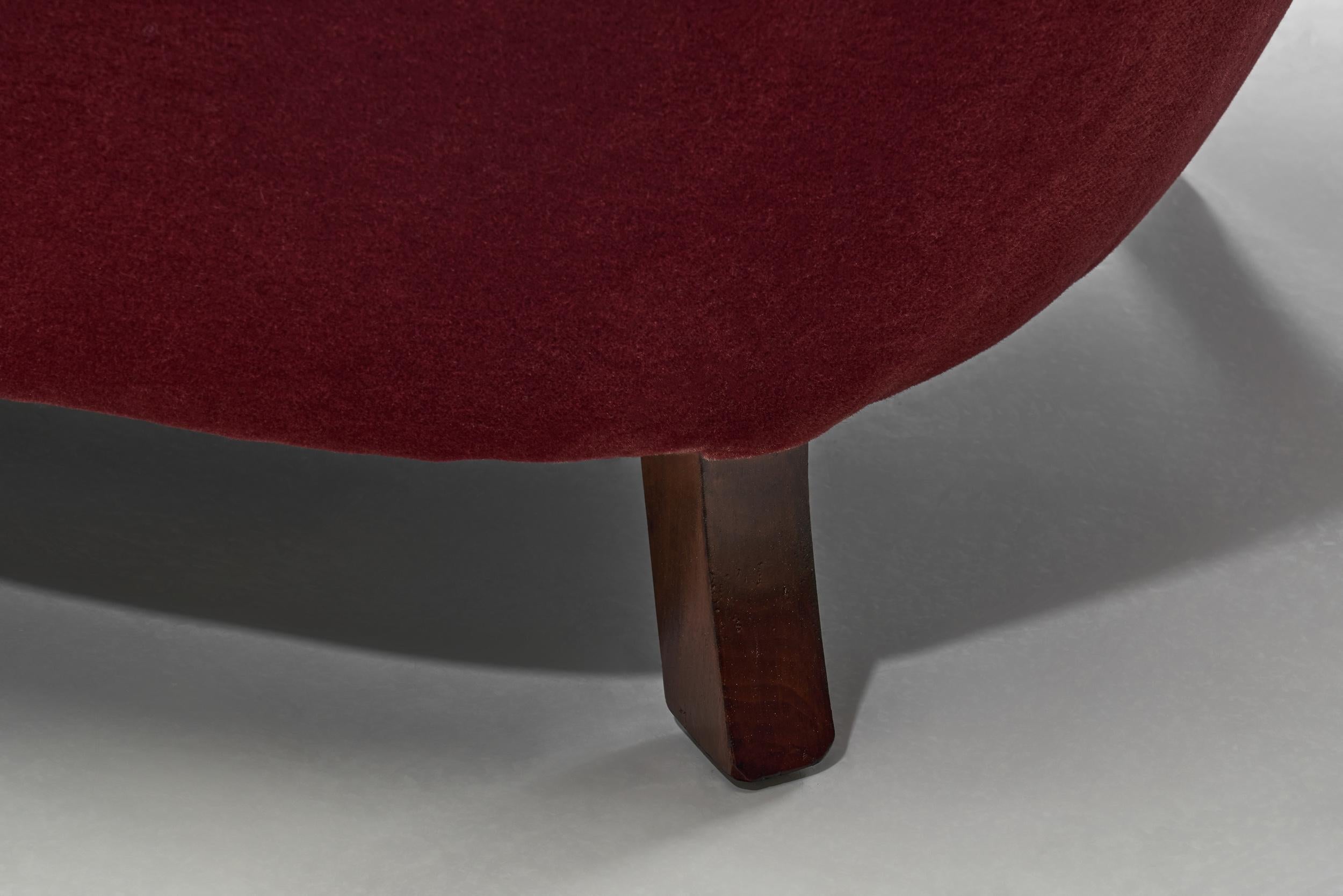 Danish Easy Chair in Dark Red Mohair and  Stained Beech Frame, Denmark ca 1940s For Sale 14