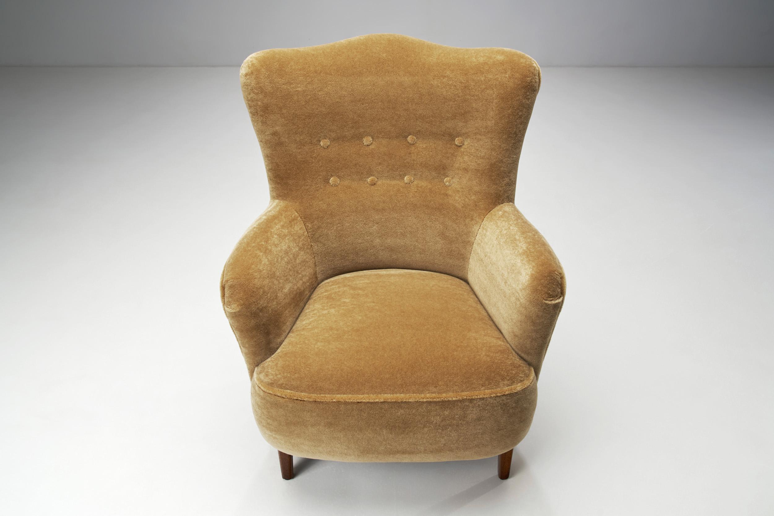 Fabric Danish Easy Chair with Beech Legs, Denmark 1940s For Sale