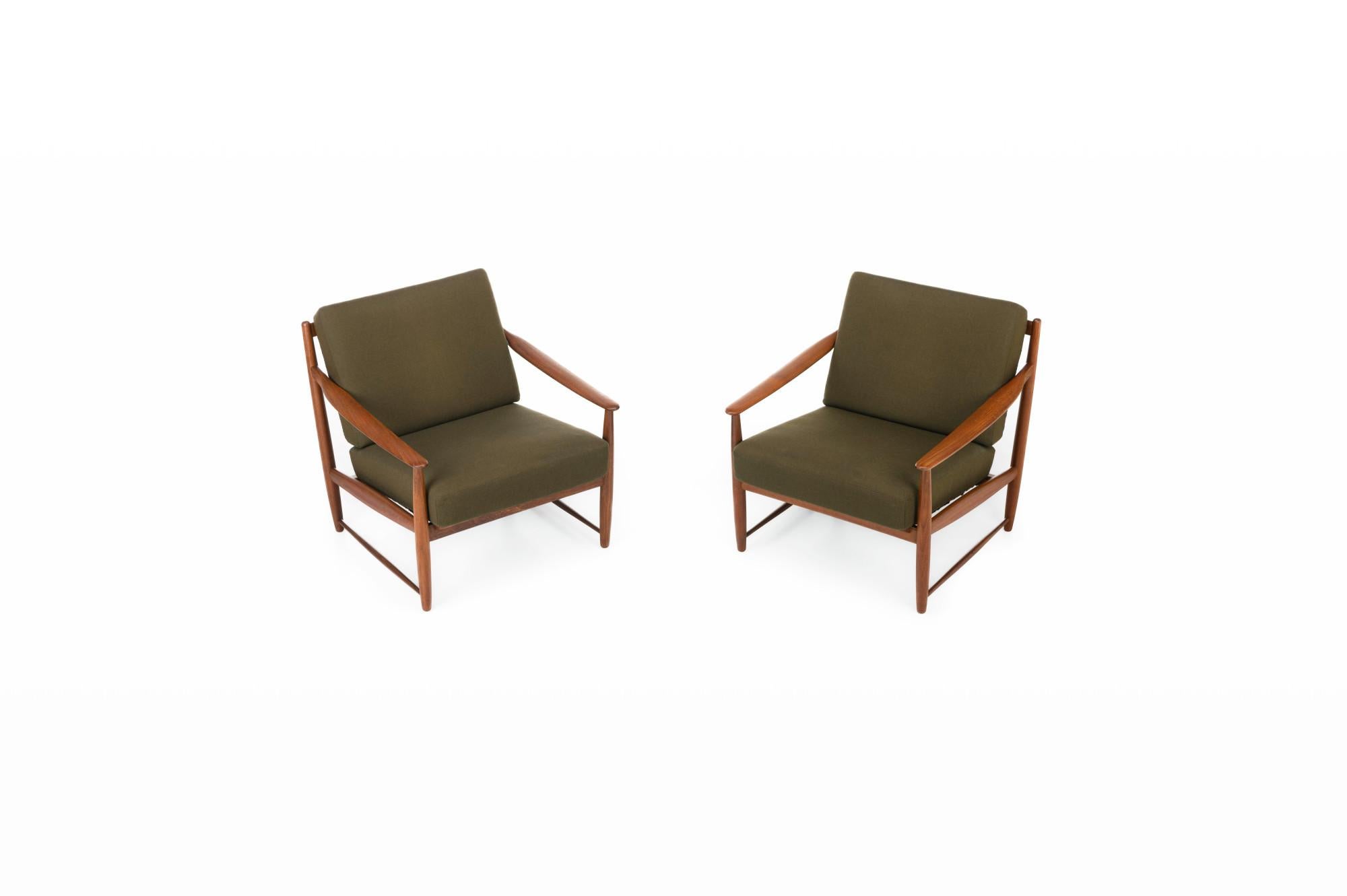 Scandinavian Modern Danish Easy Chairs in Teak and Khaki Green, 1960s, Set of 2 For Sale