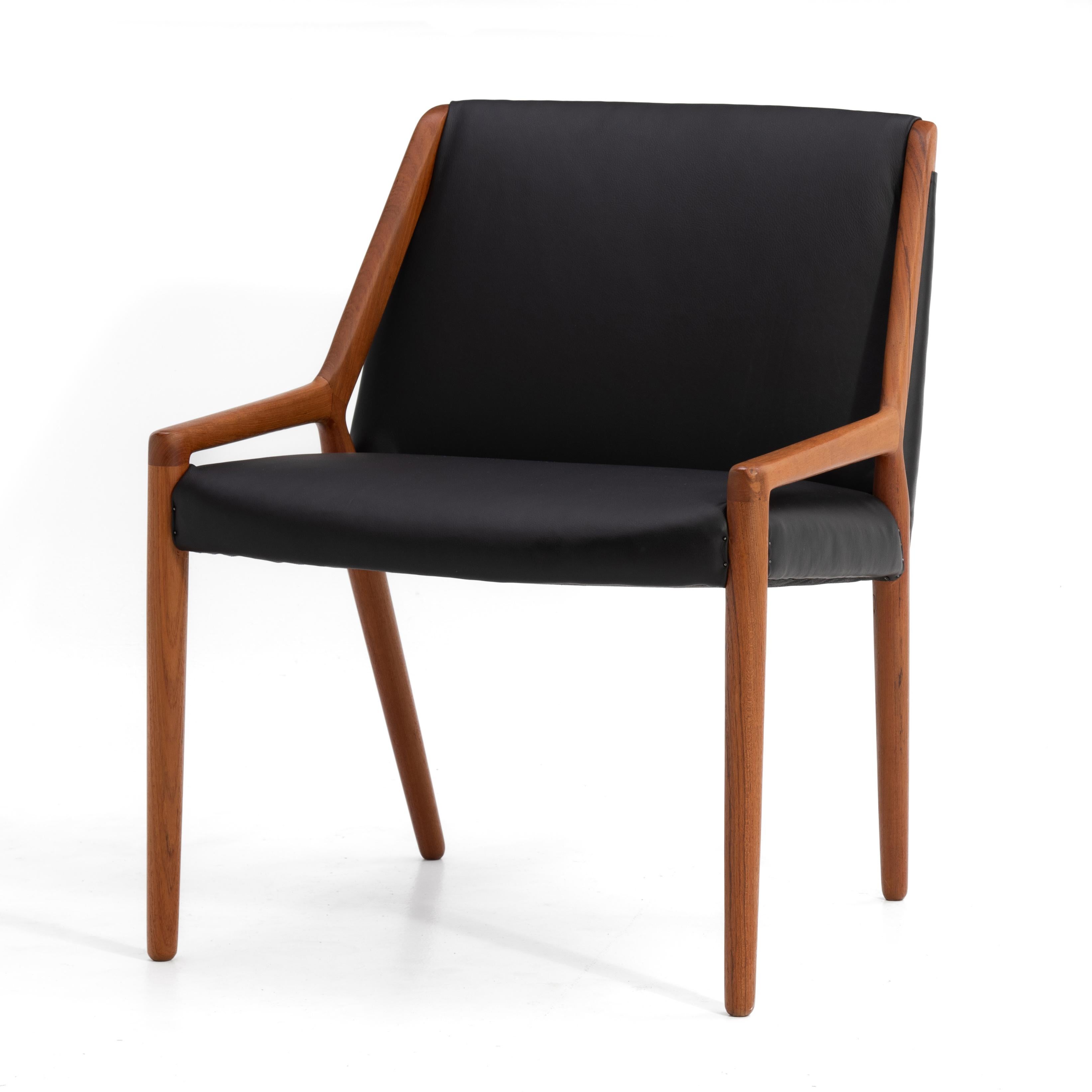 Cuir Chaise longue danoise en cuir Willy Beck d'Ejner Larsen et Aksel Bender Madsen en vente