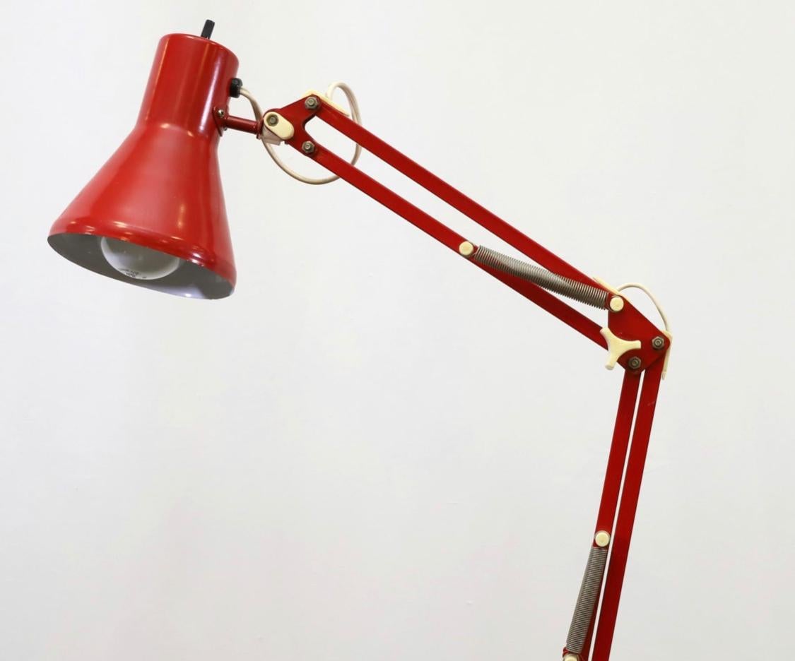 Scandinavian Modern Danish Enameled Articulating Desk Lamp