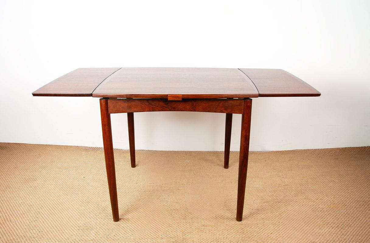 Felt Danish extendable and reversible table, cards or dining, rosewood and felt 1960. For Sale