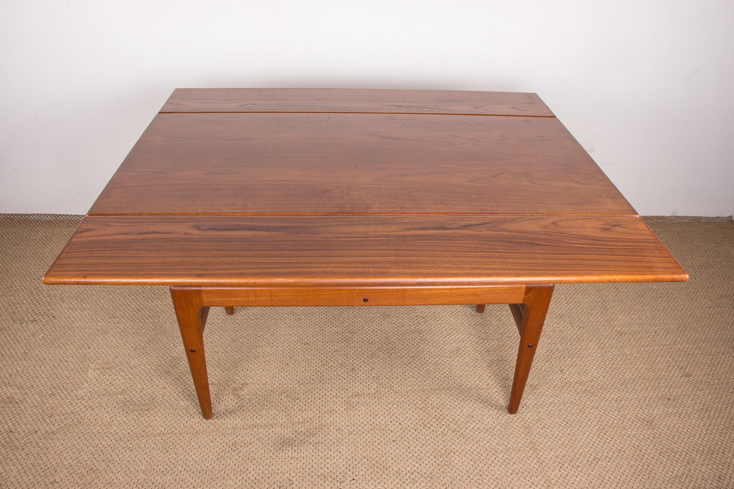 Danish extendable and transformable table, high and low, teak, Kai Kristiansen. For Sale 6