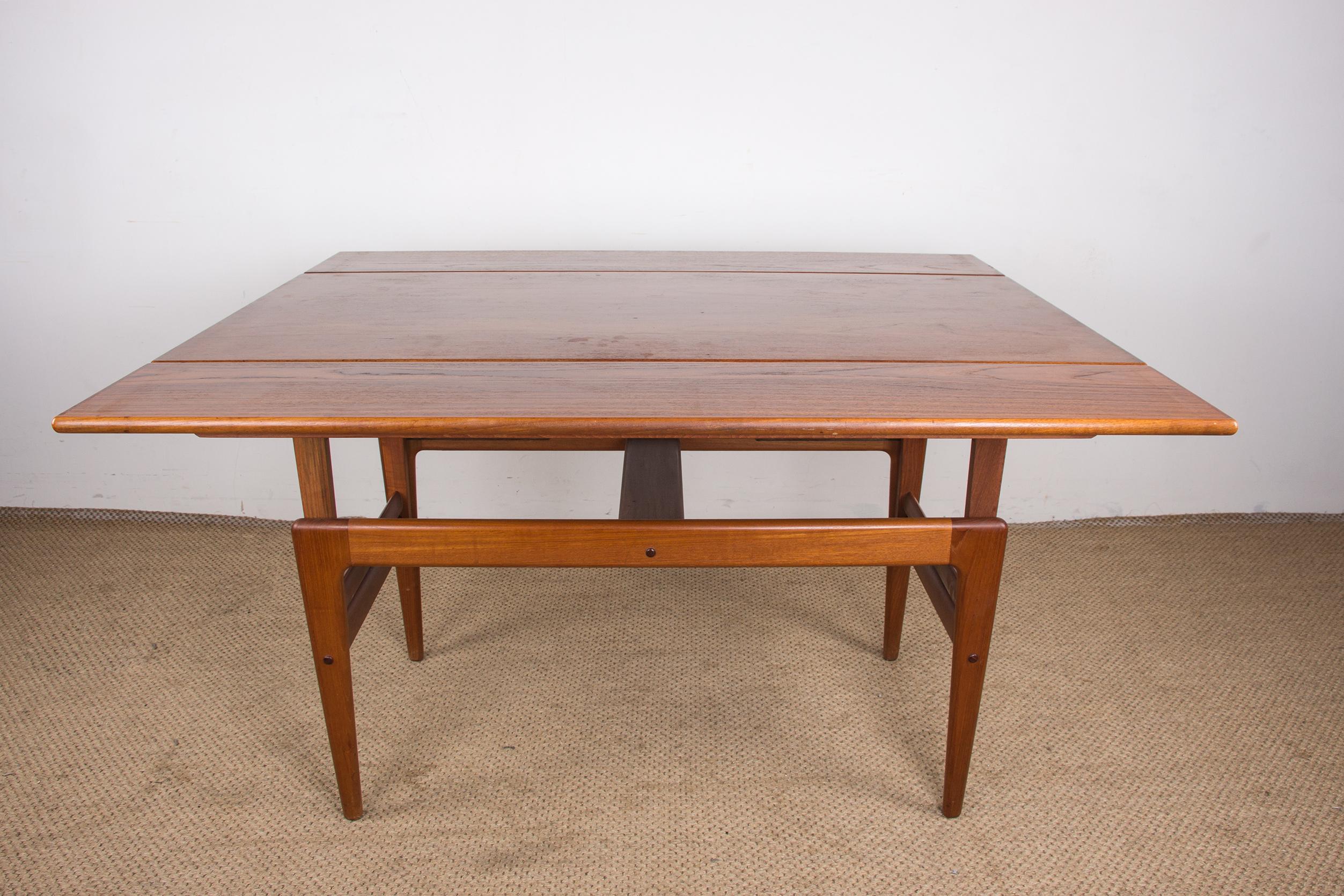 Danish extendable and transformable table, high and low, teak, Kai Kristiansen. For Sale 7