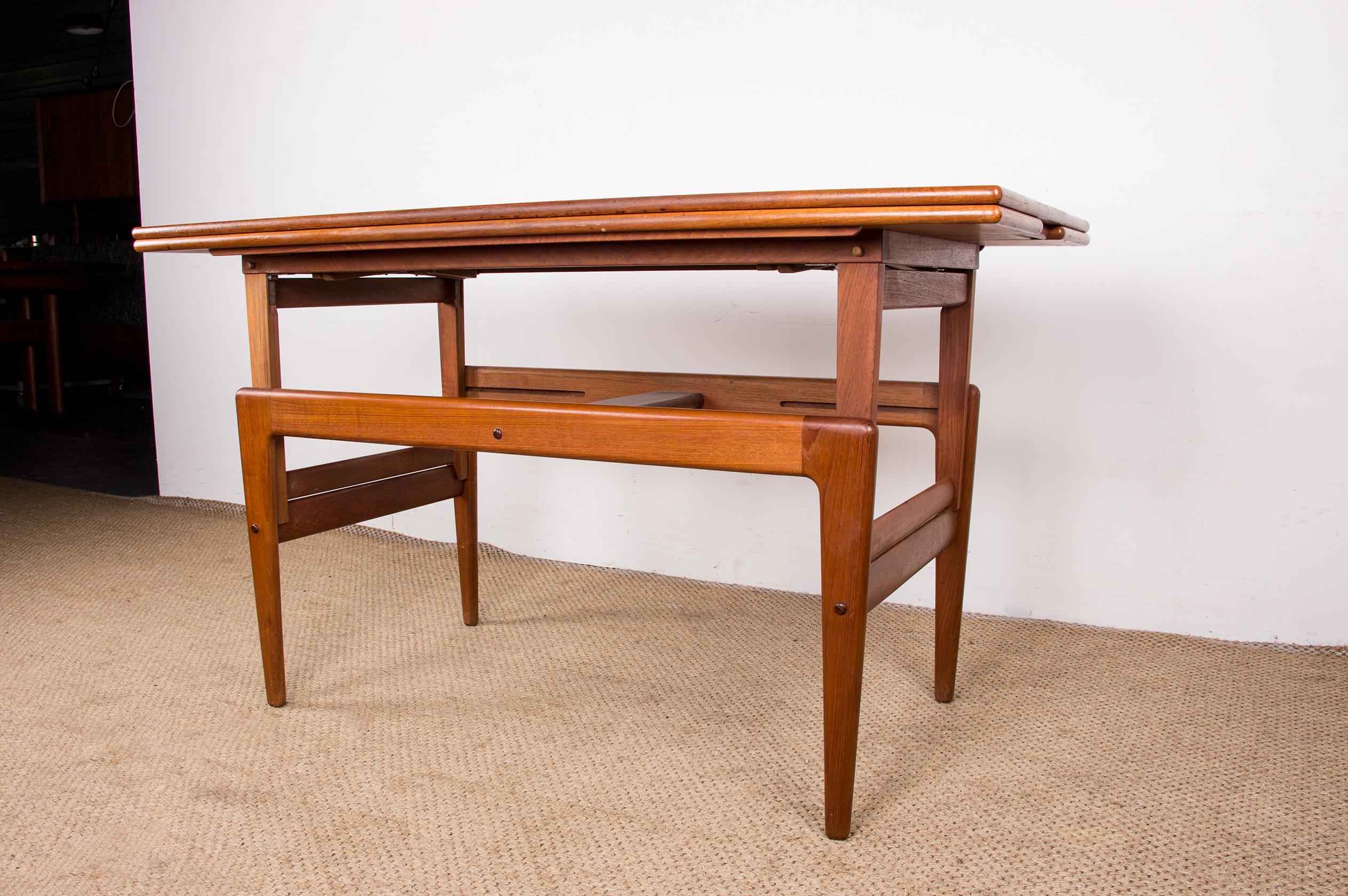 Danish extendable and transformable table, high and low, teak, Kai Kristiansen. For Sale 3