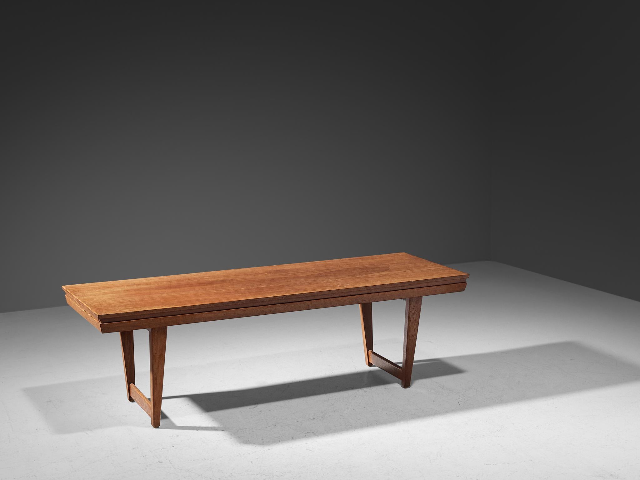Mid-20th Century Danish Extendable Coffee Table in Teak  For Sale